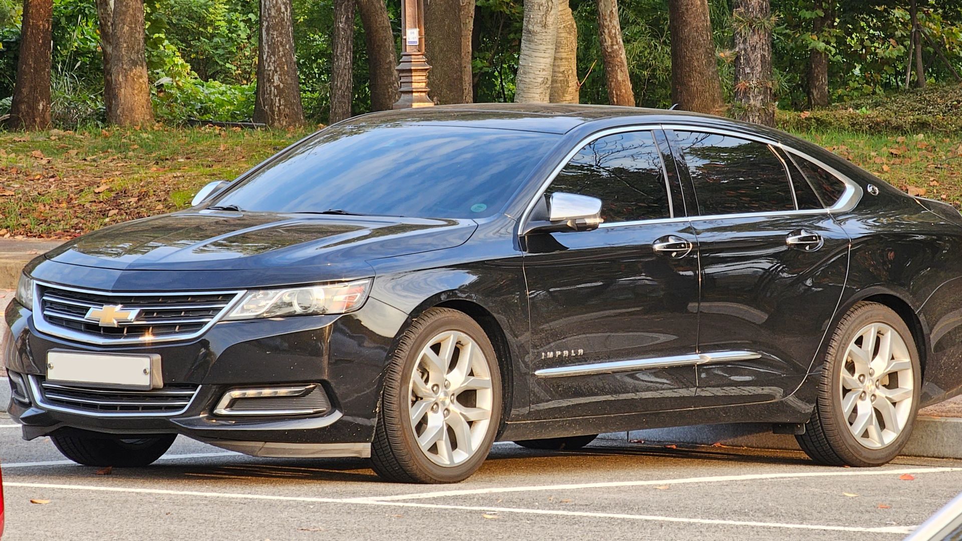 File:Chevrolet Impala LTZ V6 Epsilon II Midnight Black (33).jpg