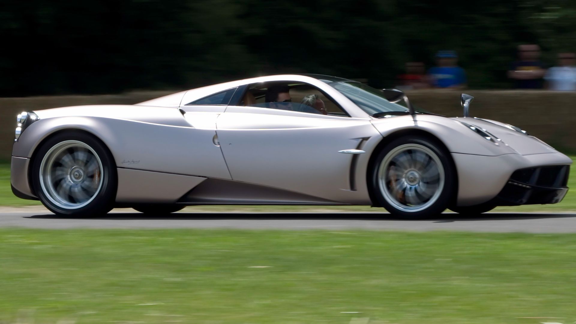 File:Pagani Huayra - Flickr - andrewbasterfield.jpg