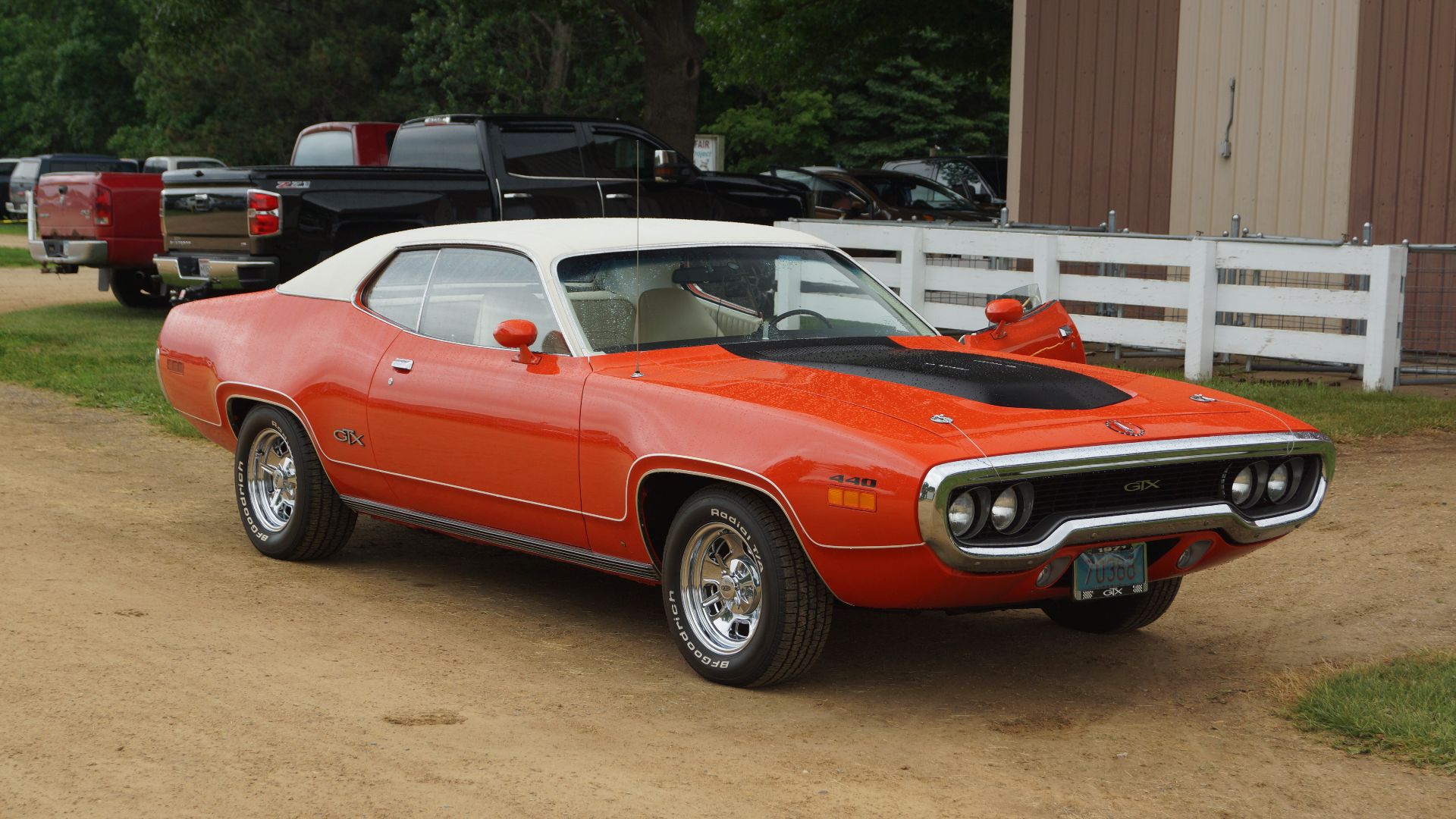 File:1971 Plymouth GTX.jpg