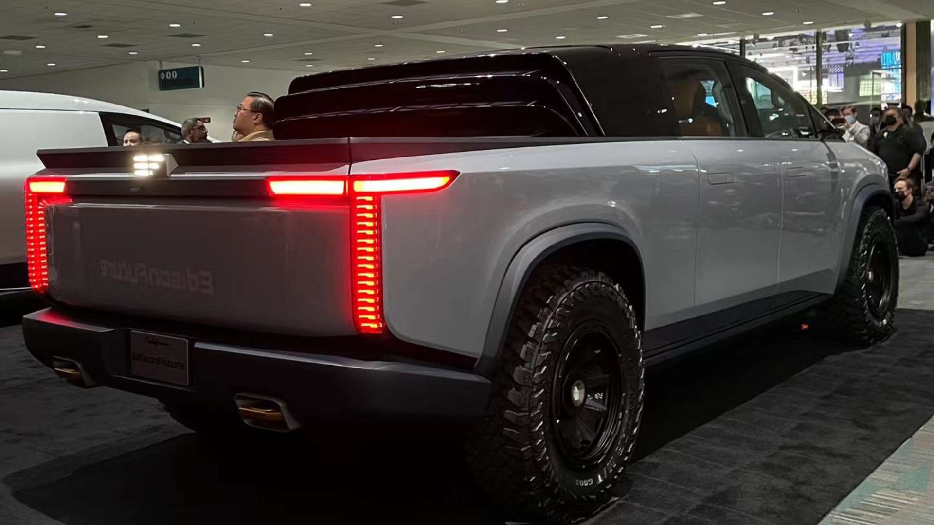 File:Edison Future EF1-T rear quarter view.png