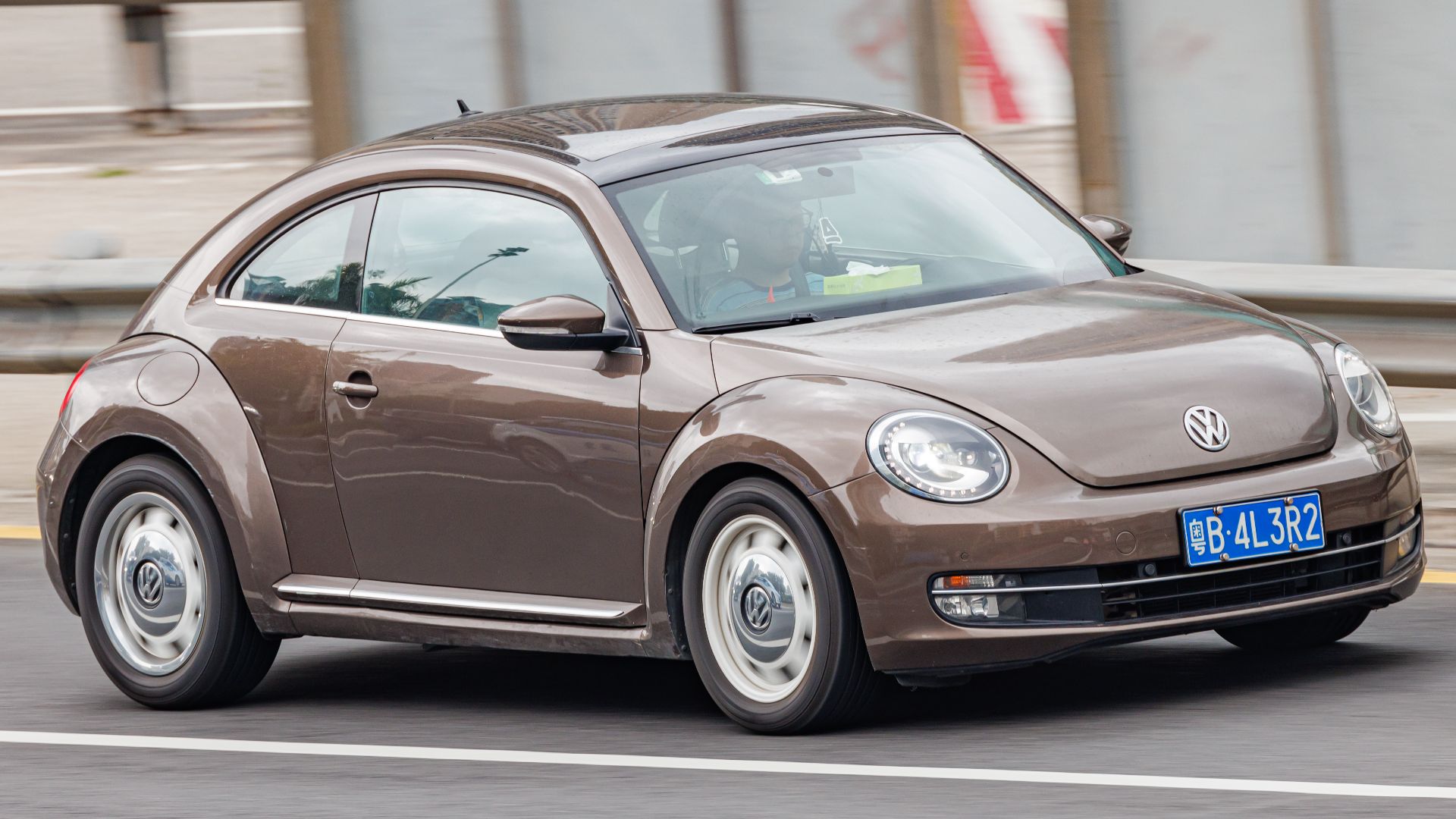 File:VOLKSWAGEN BEETLE (A5) China (14).jpg