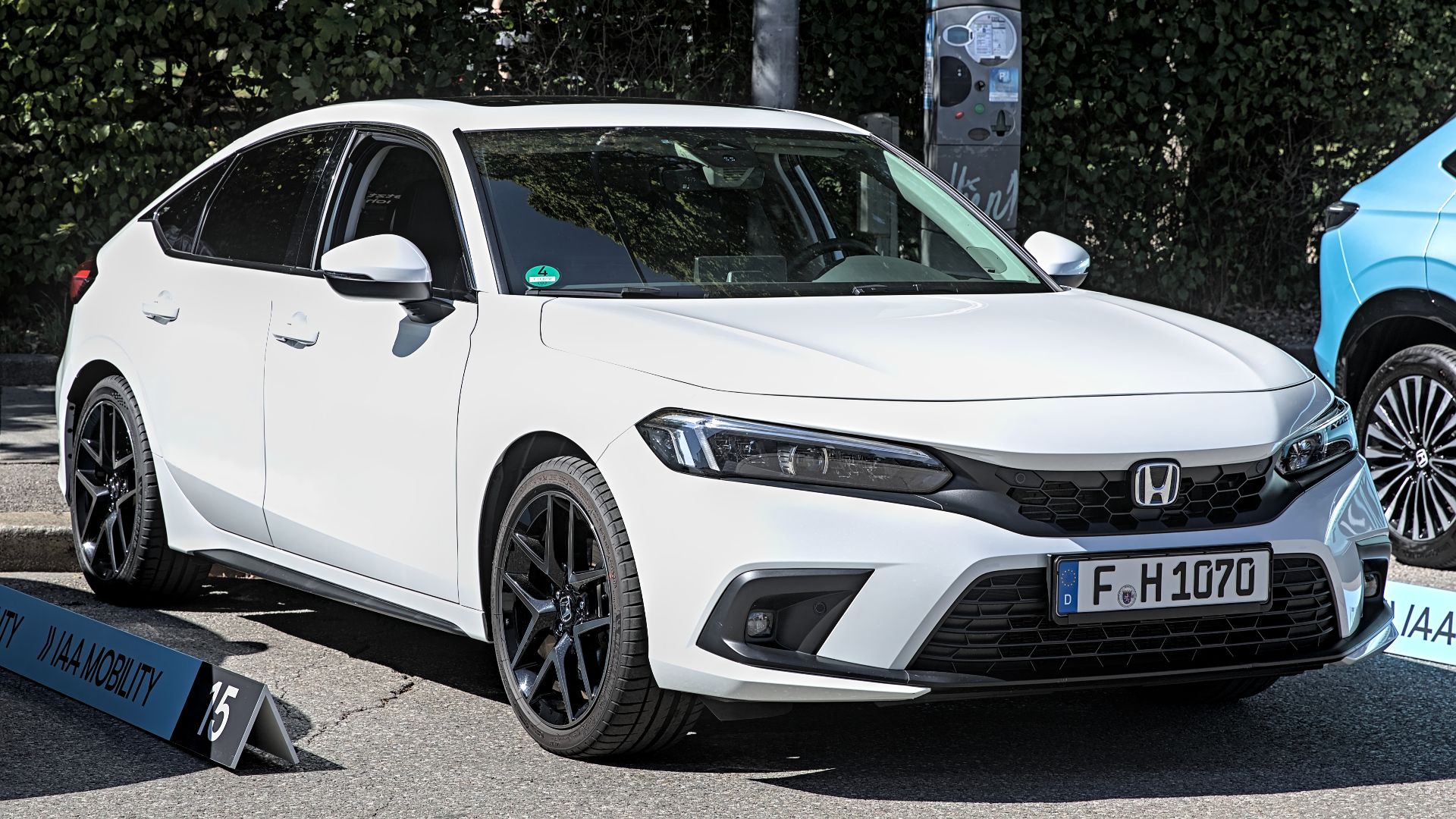 File:Honda Civic Hybrid (2022, Europe) IAA 2023 1X7A0545 (2).jpg