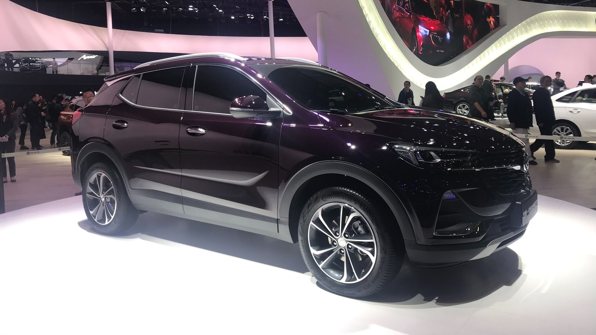 File:Buick Encore GX 001.jpg