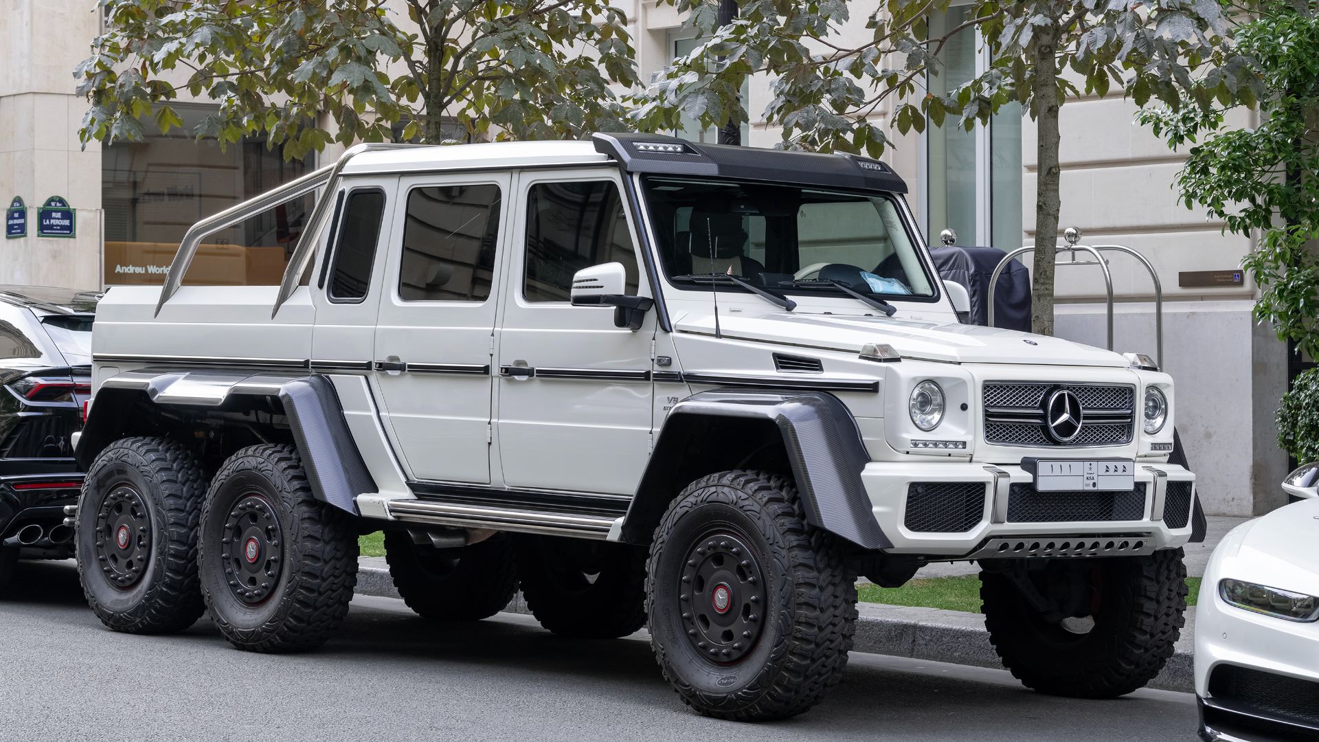 File:Mercedes-Benz G 63 AMG 6x6 (53097689359).jpg