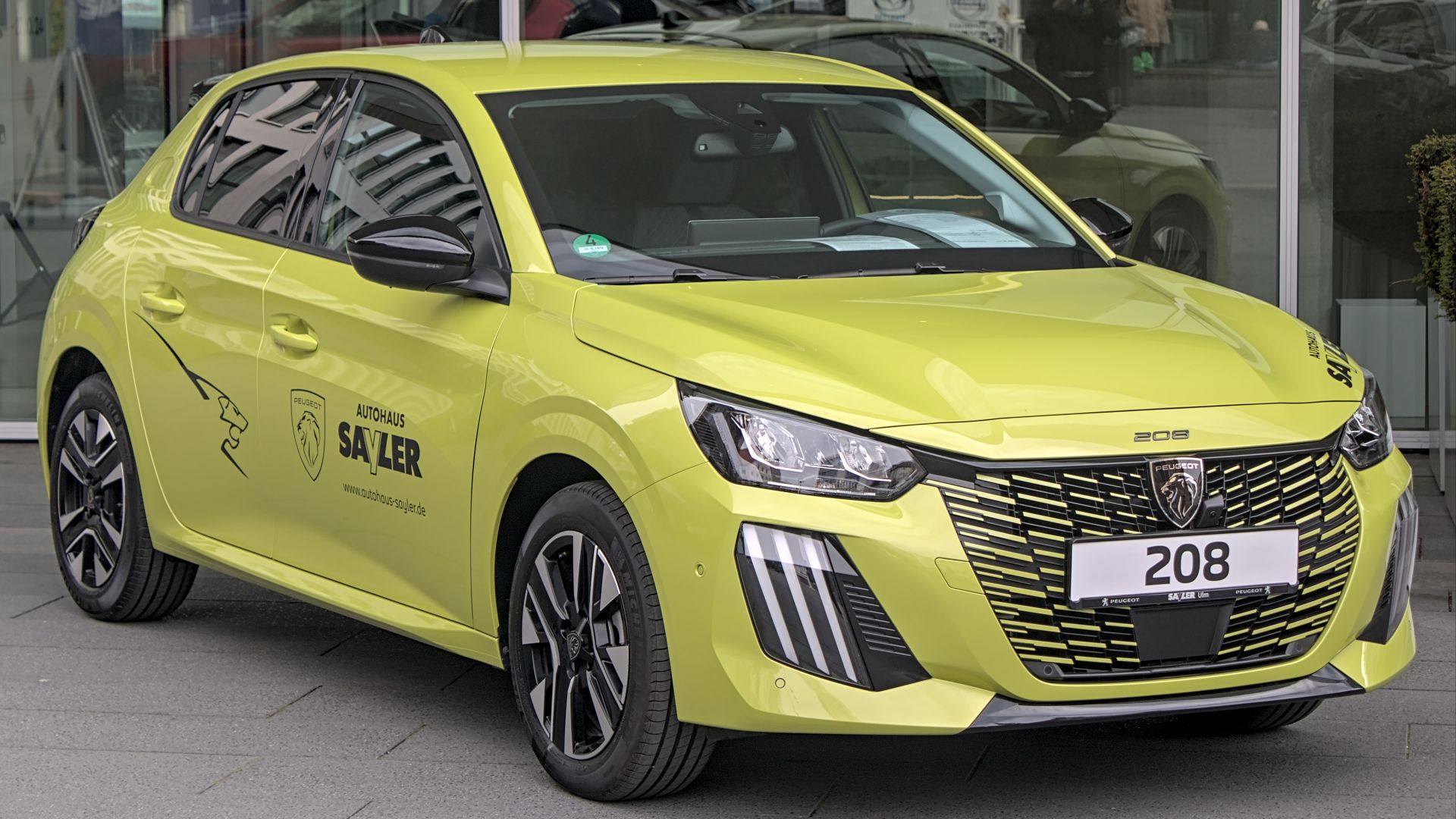 File:Peugeot 208 B facelift Hybrid Autofrühling Ulm IMG 9307.jpg