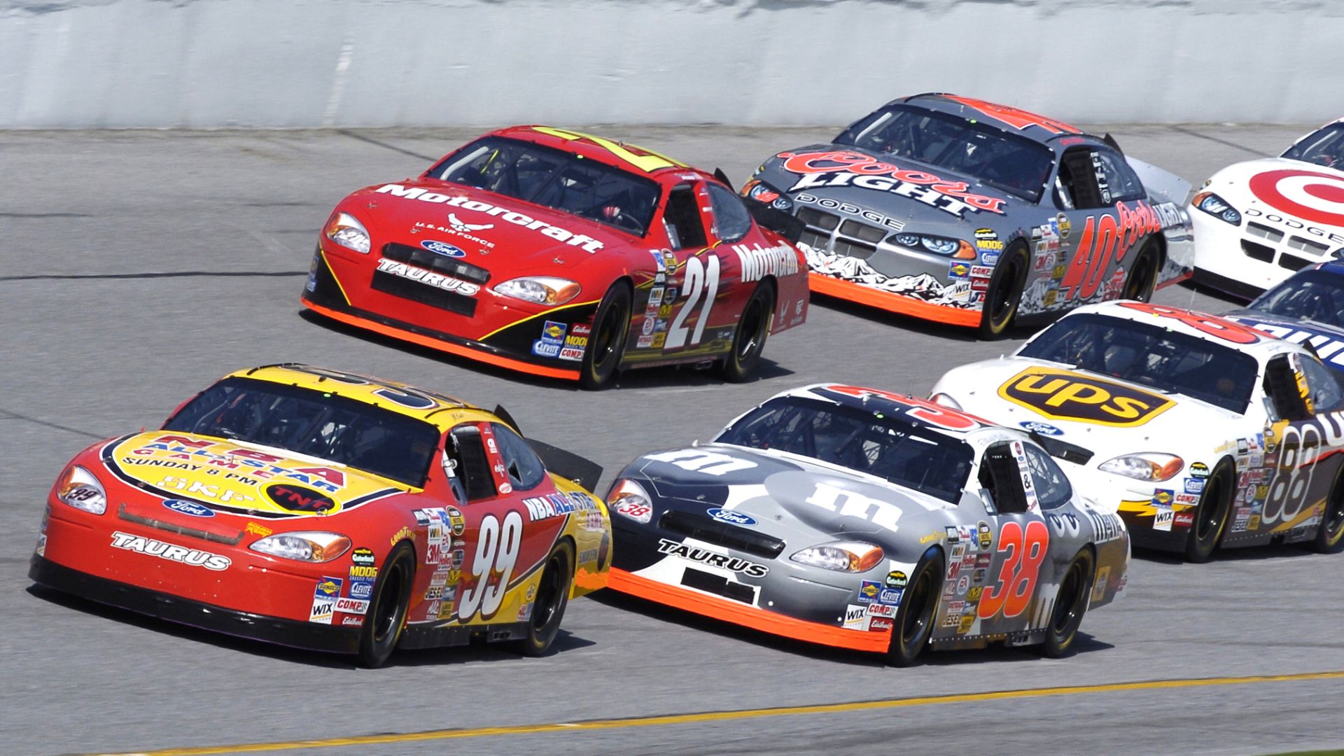 File:NASCAR practice.jpg