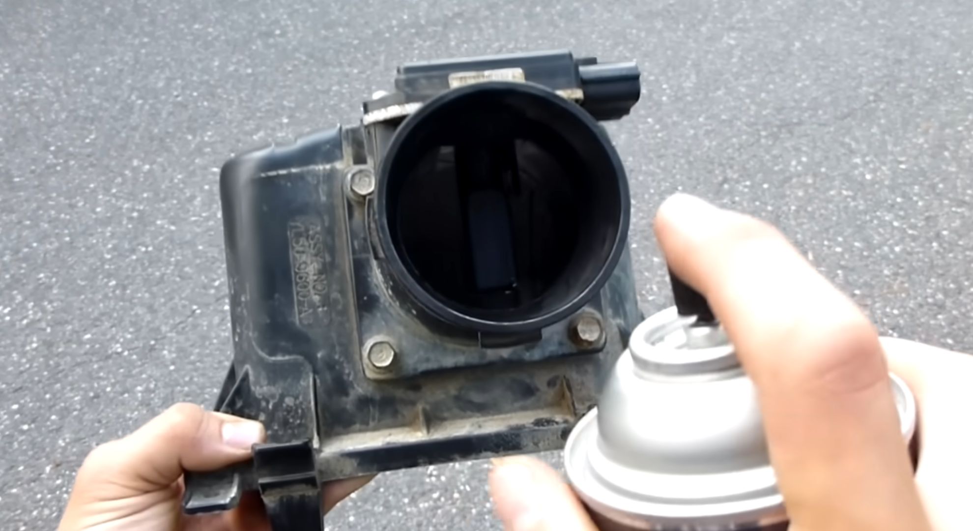 Cleaning%20The%20Mass%20Air%20Flow%20Sensor.jpg
