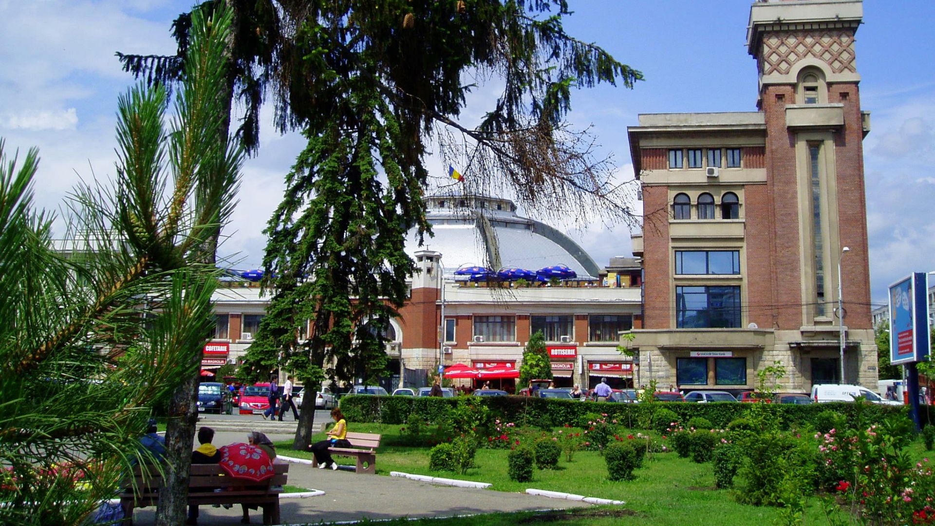 File:Ploiesti-Halele-21.JPG
