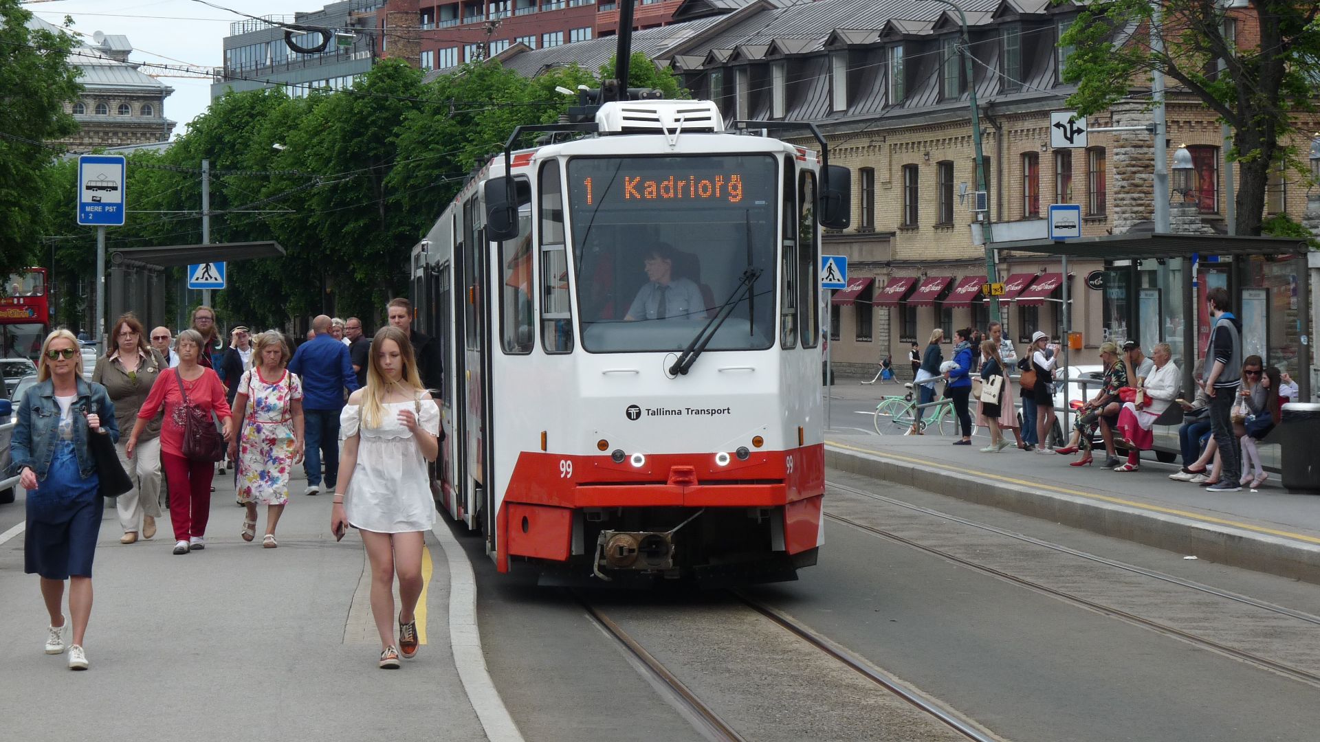 File:Tallinn tram 2019 03.jpg
