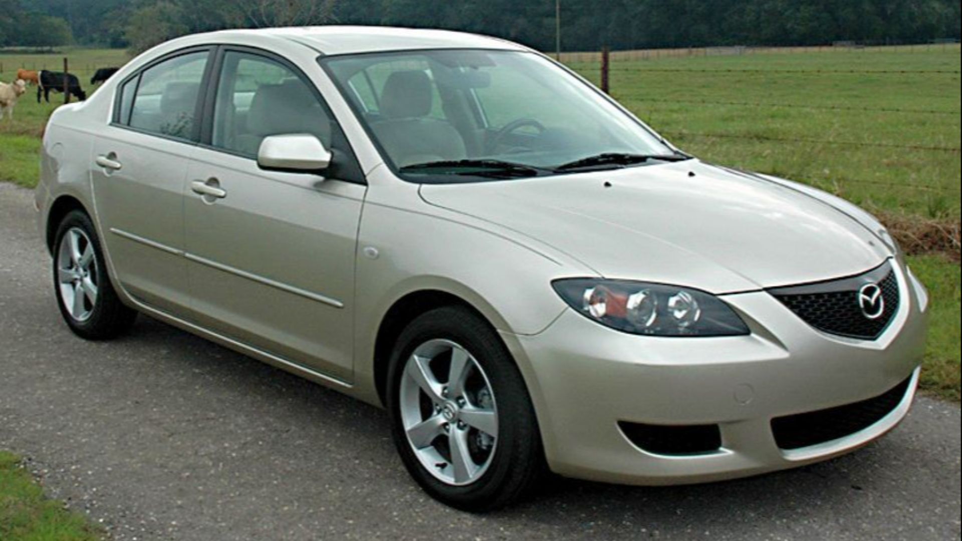 File:Mazda3 2006.jpg