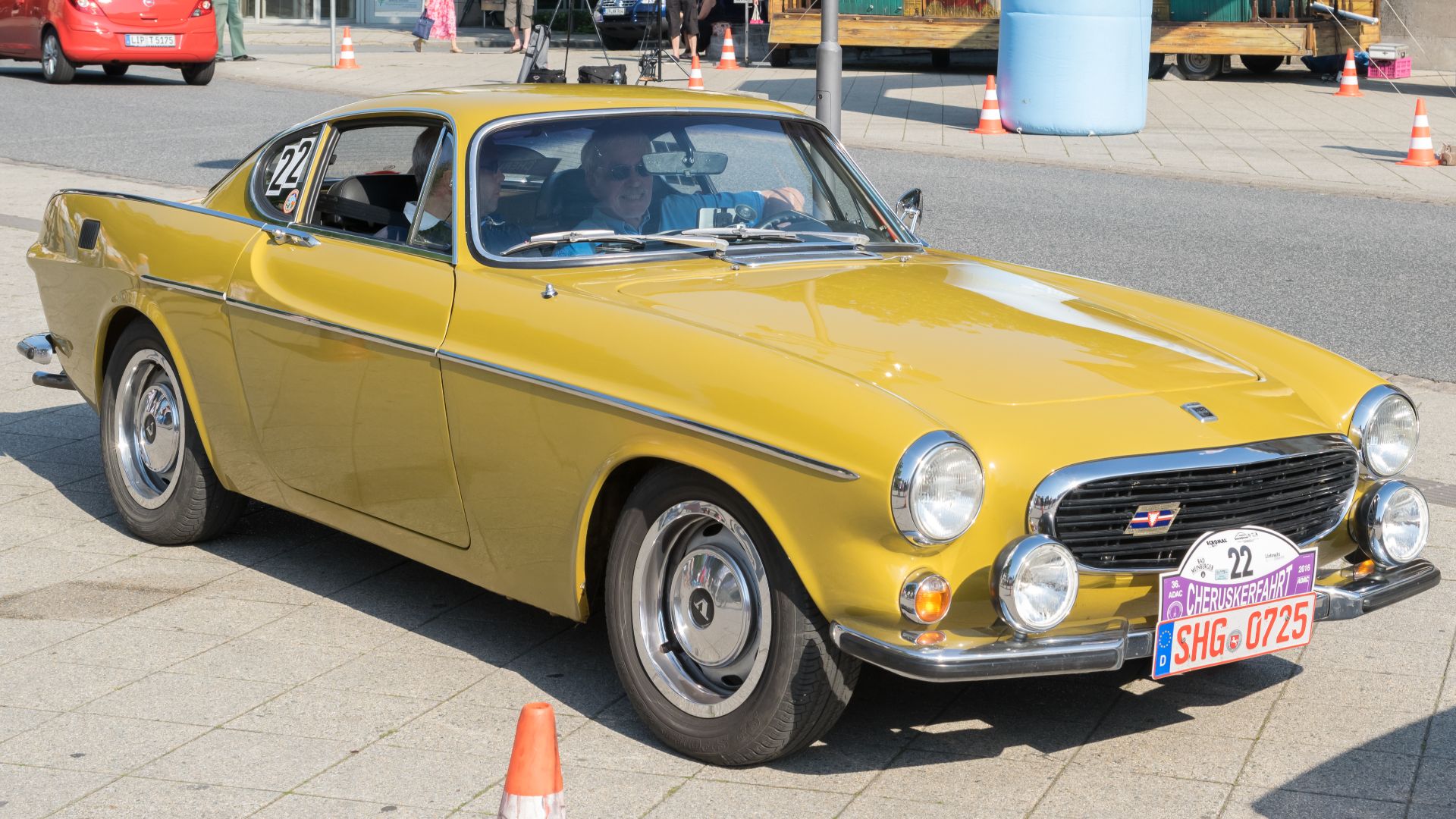 File:Detmold - 2016-08-27 - Volvo P 1800 BJ 1971 (02).jpg