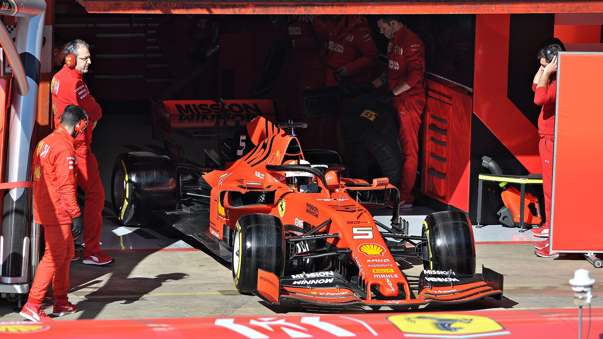 File:Sebastian Vettel-Ferrari-2019 (5).jpg