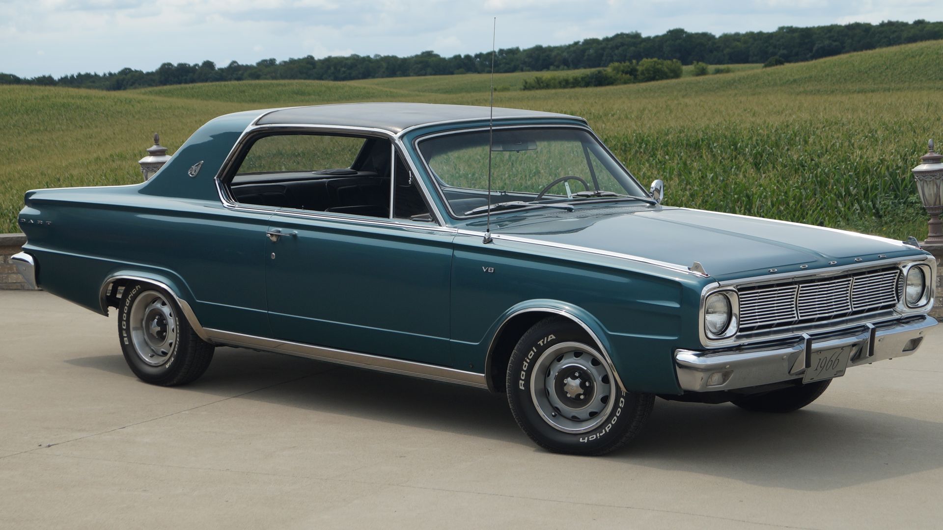File:1966 Dodge Dart GT (35578852214).jpg