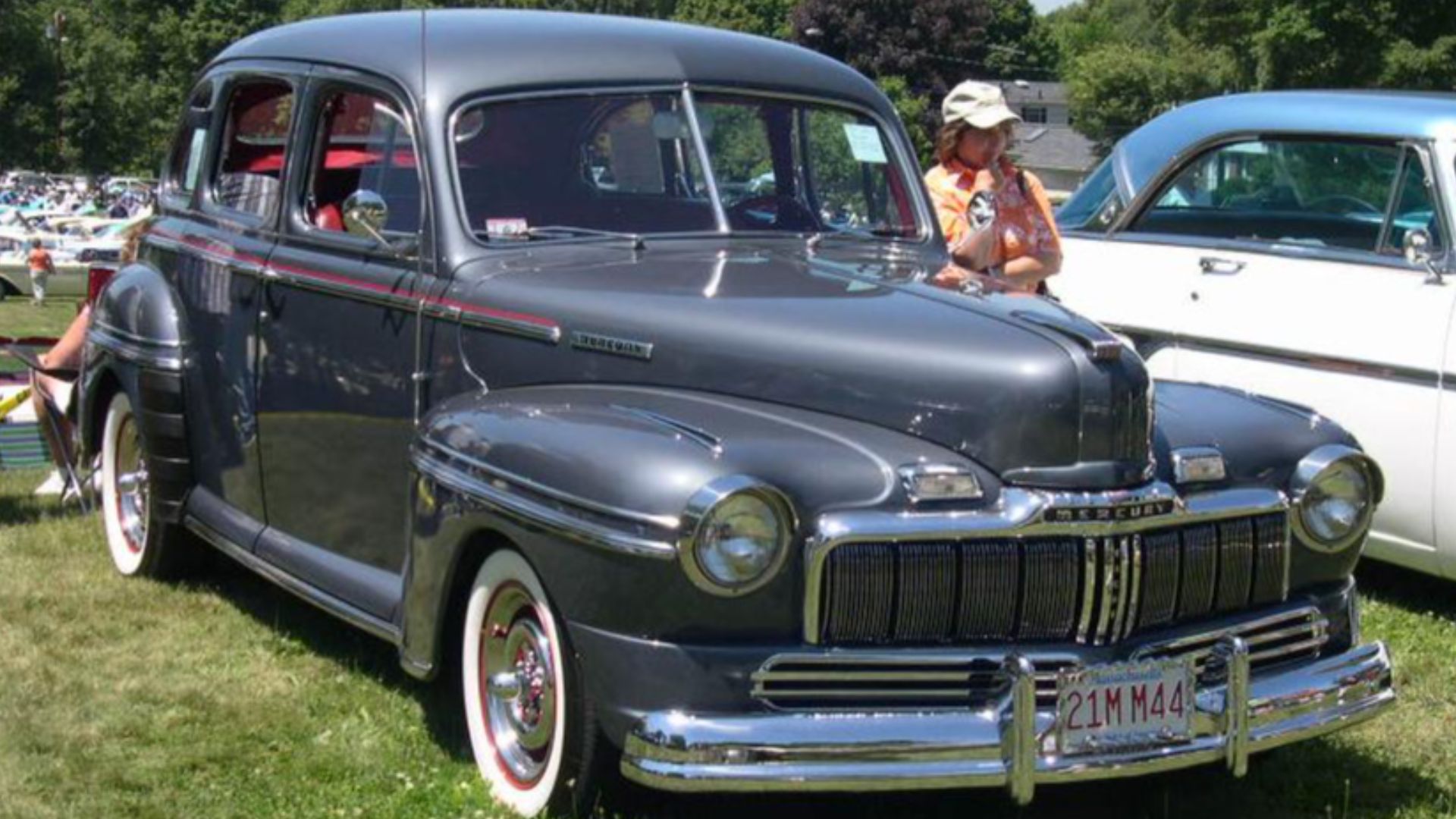 File:1947 Mercury sedan.jpg