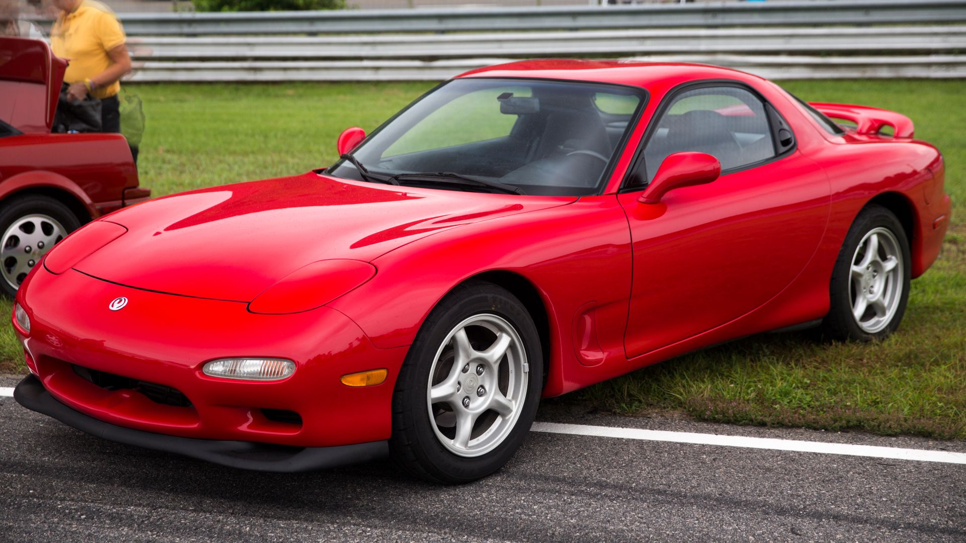 File:1994 Mazda RX-7 R2 in Vintage Red, front left (Lime Rock).jpg