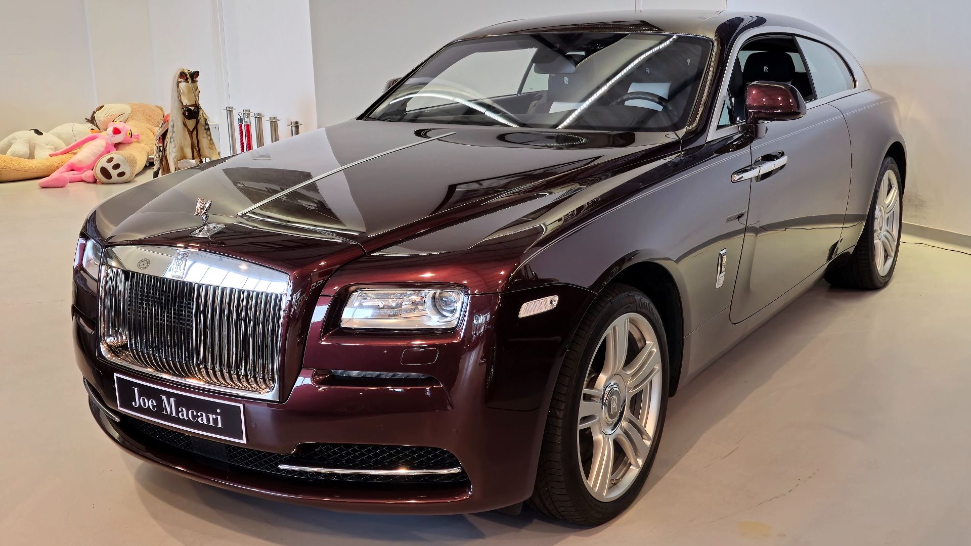 File:2020 Rolls-Royce Wraith Silver Spectre Shooting Brake.jpg