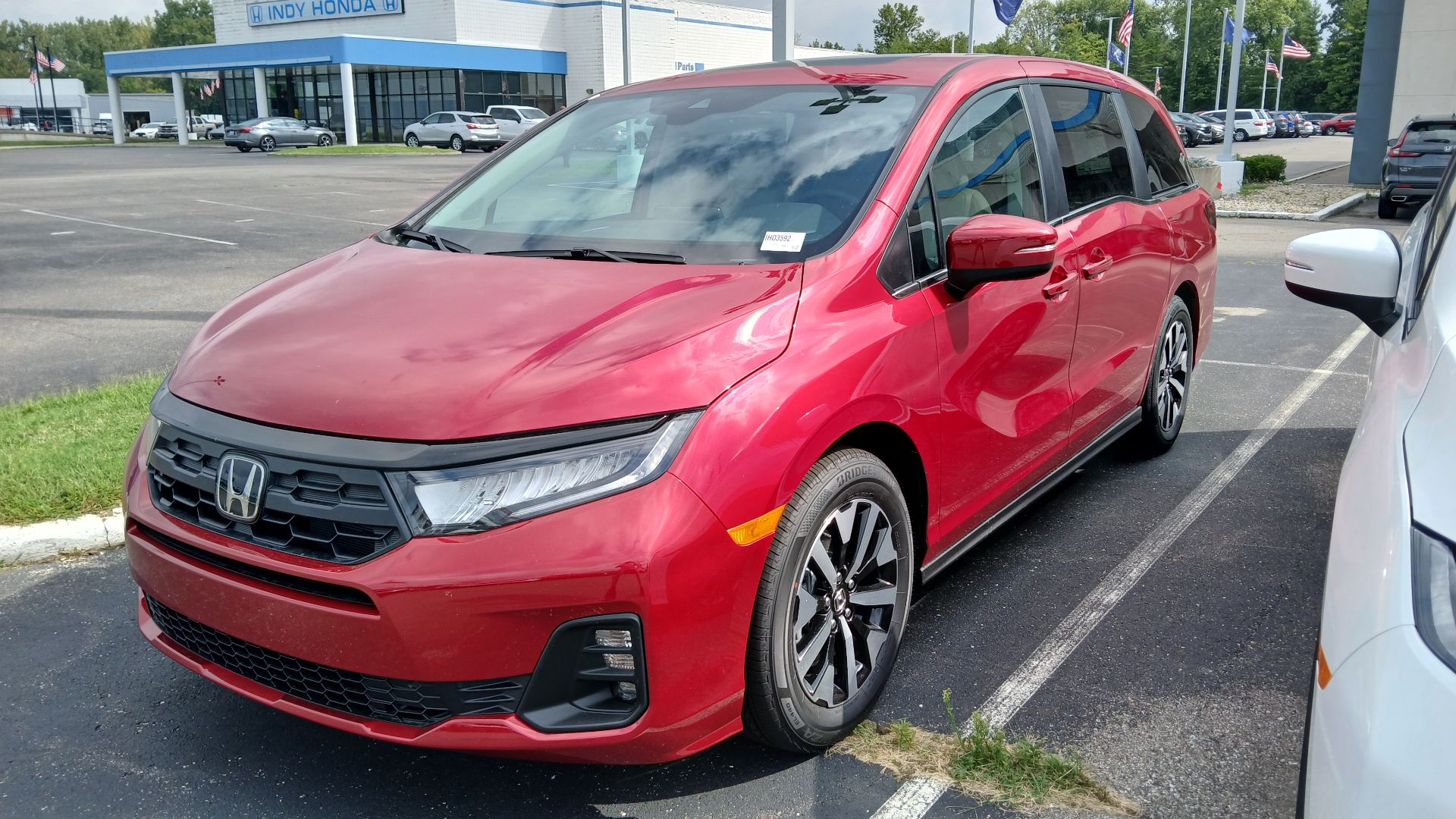 File:2025 Honda Odyssey front view.jpg