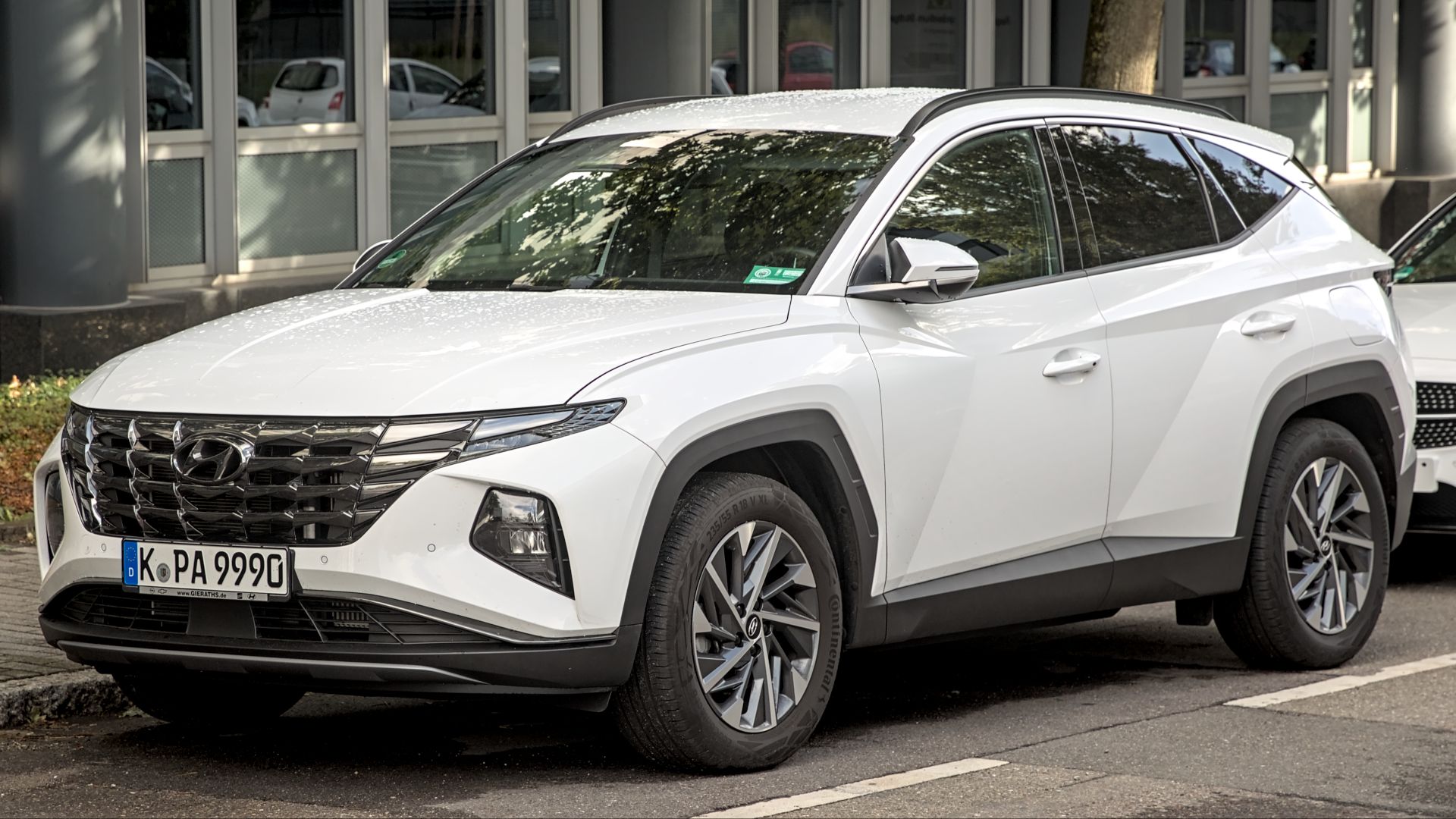 File:Hyundai Tucson (NX4) 1X7A0424.jpg