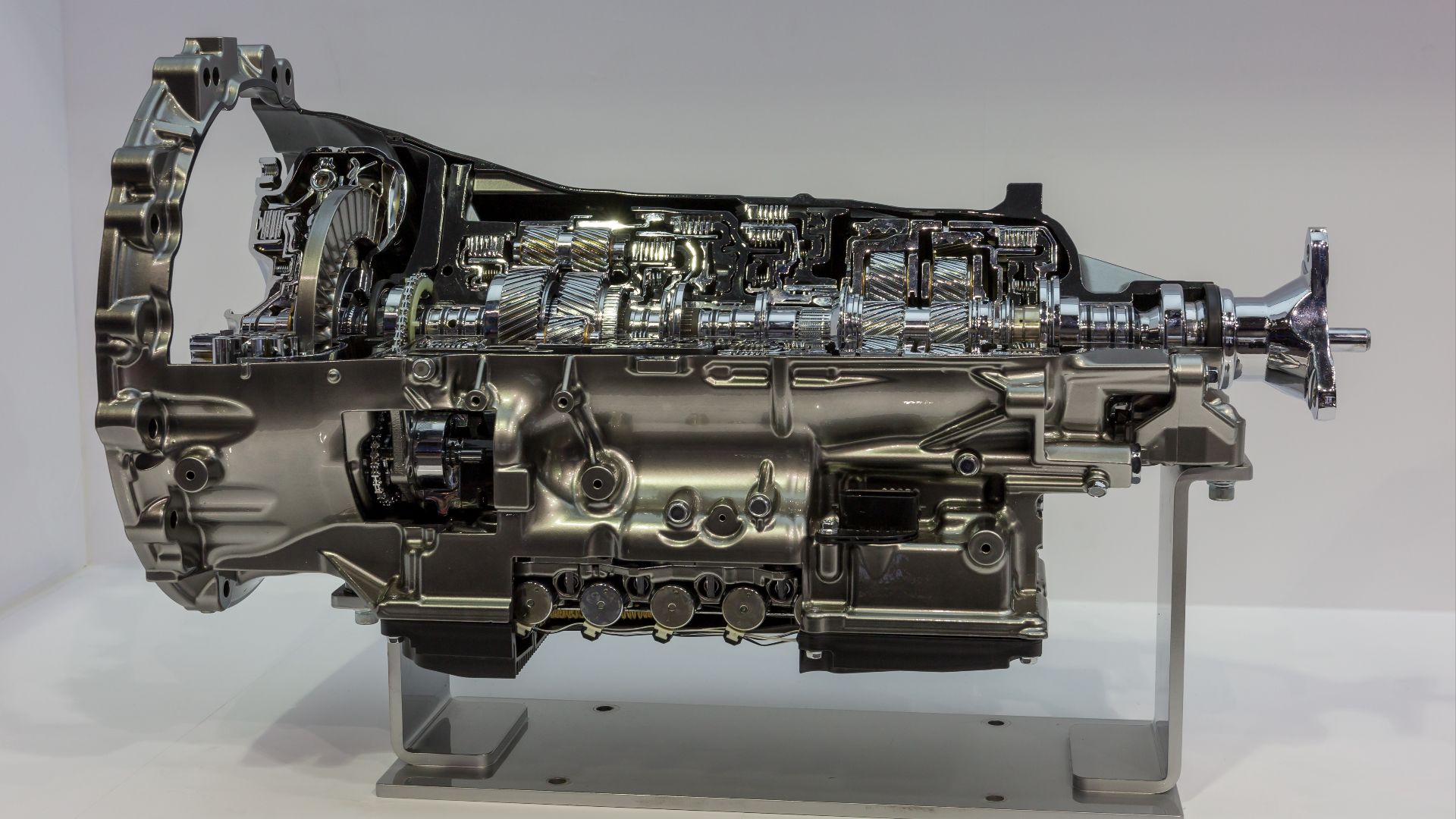 File:Aisin, Paris Motor Show 2018, Paris (1Y7A1814).jpg