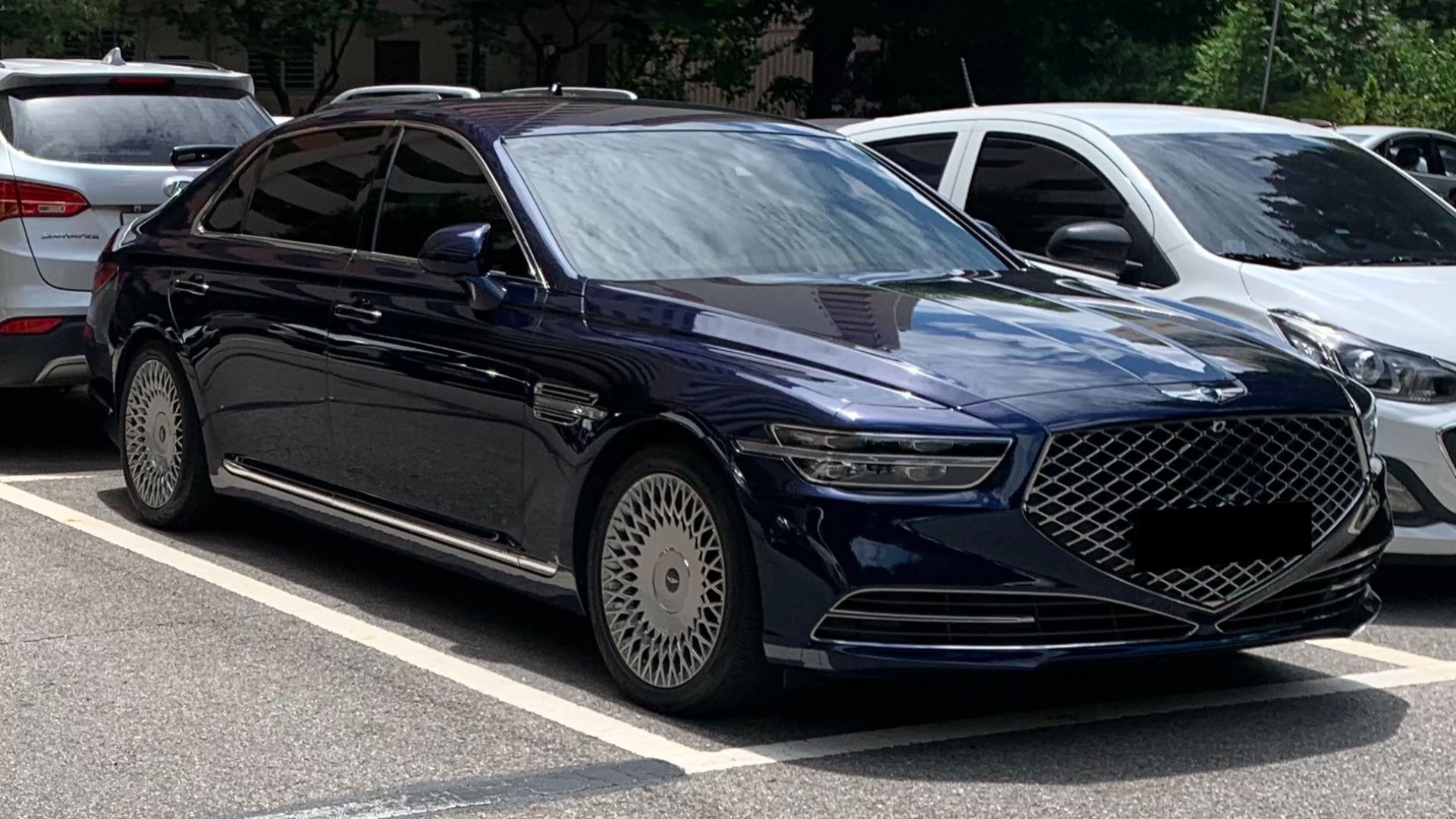 File:00 genesis g90 0.jpg