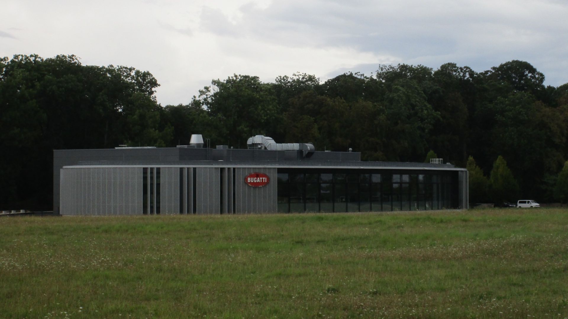 File:Bugatti Molsheim 109.jpg