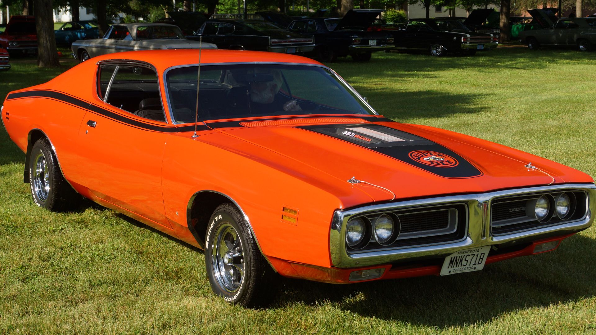 File:1971 Dodge Charger Super Bee (26888477284).jpg