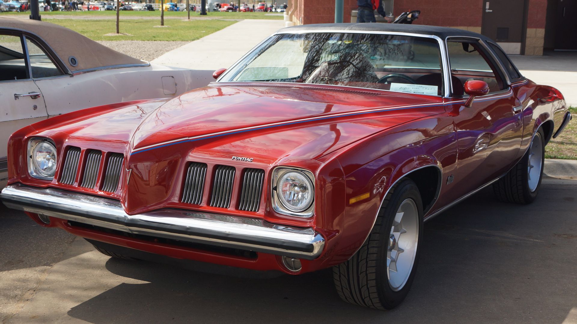 File:1973 Pontiac Grand Am.jpg