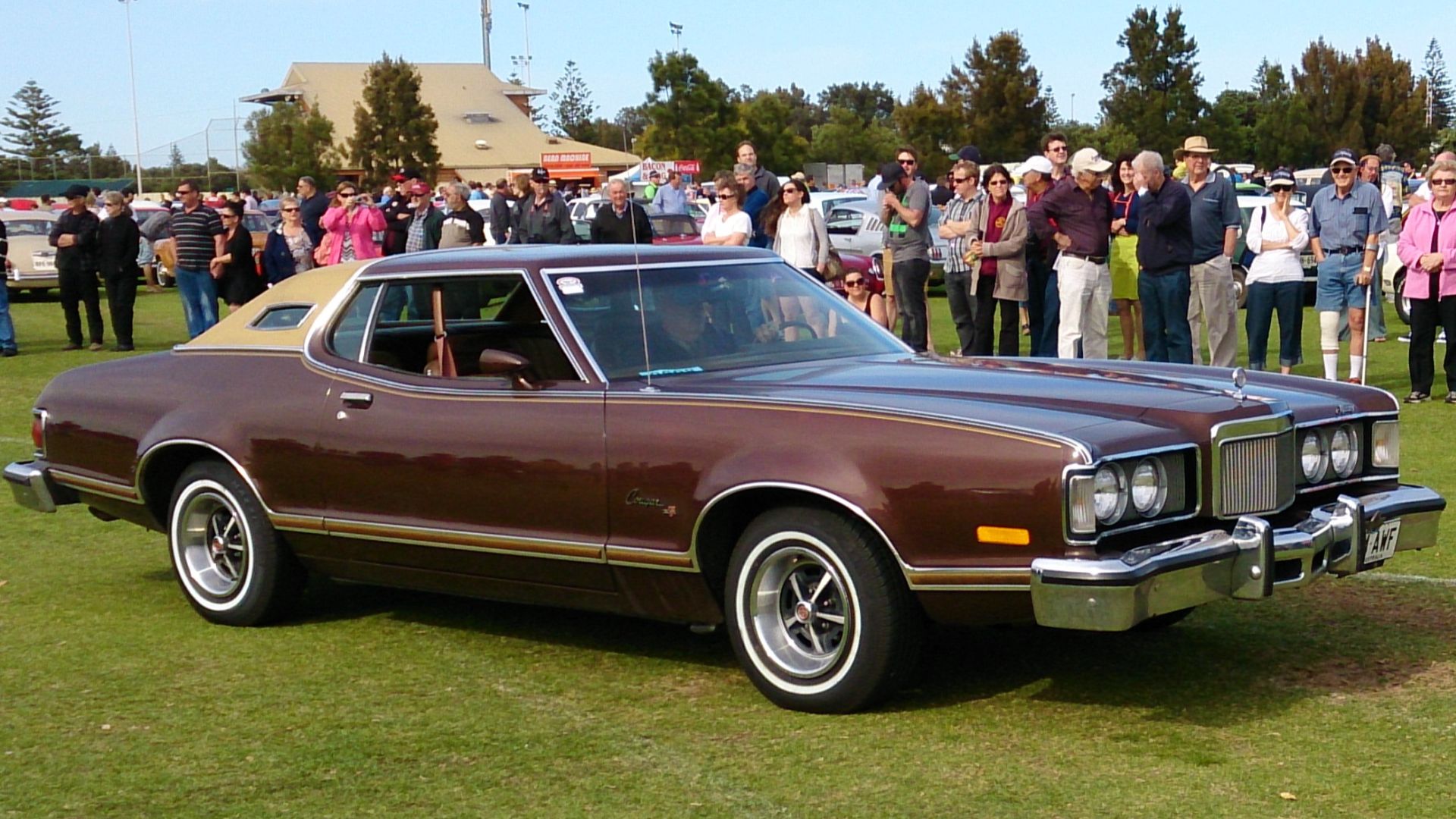 File:Mercury Cougar XR-7 2-Door Hardtop.jpg