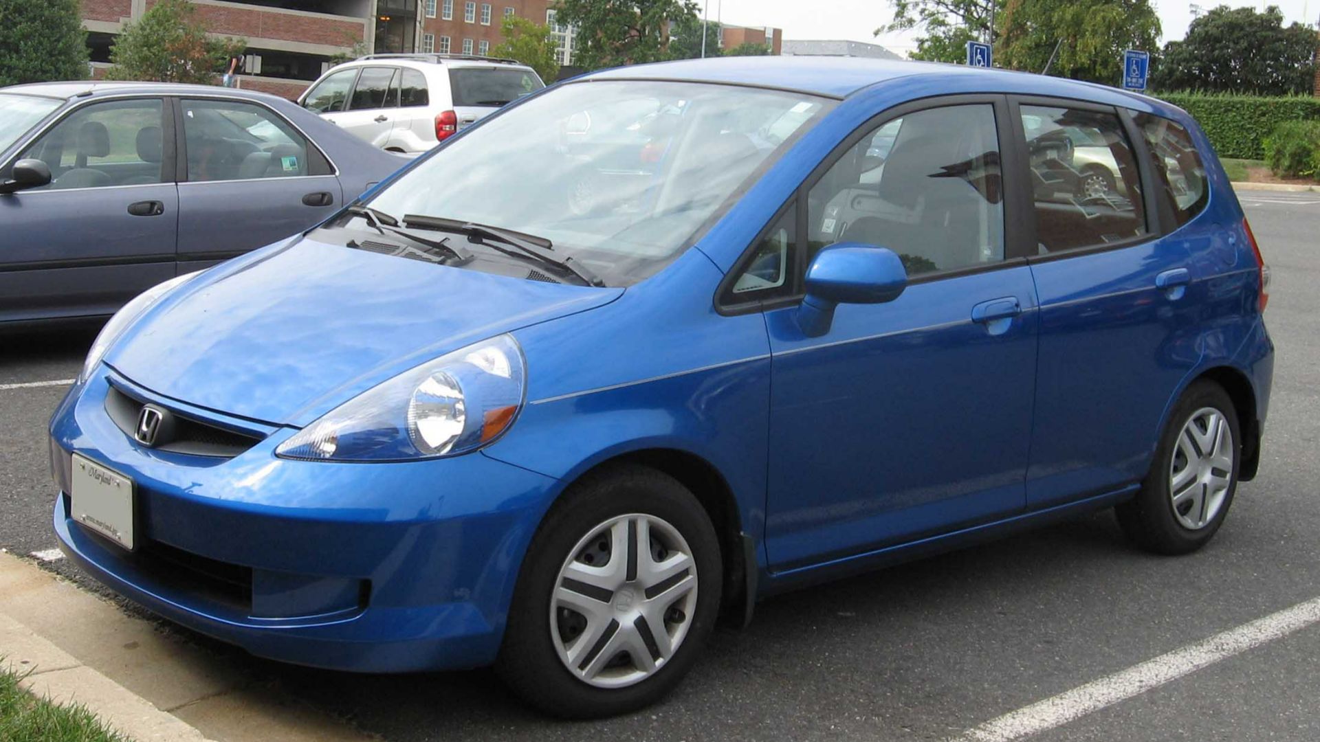 File:Honda-Fit-Base.jpg