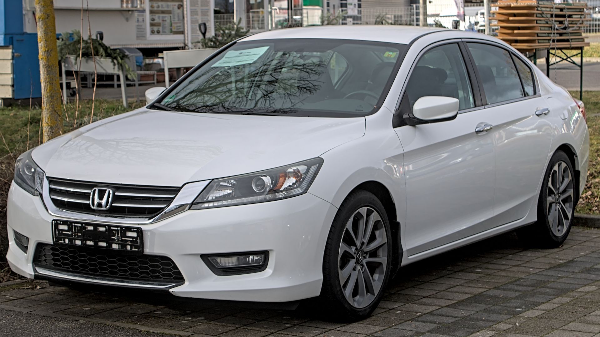 File:Honda Accord (2013, North America) IMG 6091.jpg