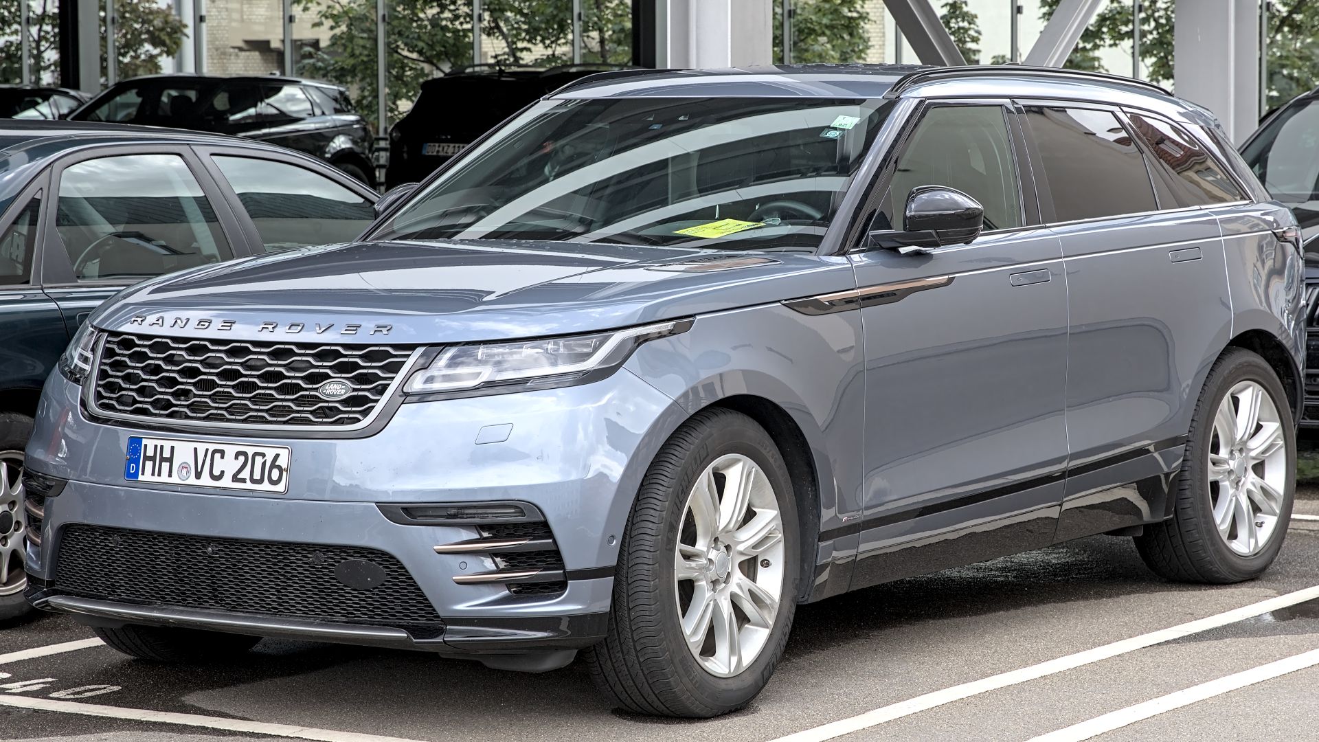 File:Land Rover Range Rover Velar (Facelift) 1X7A5814.jpg