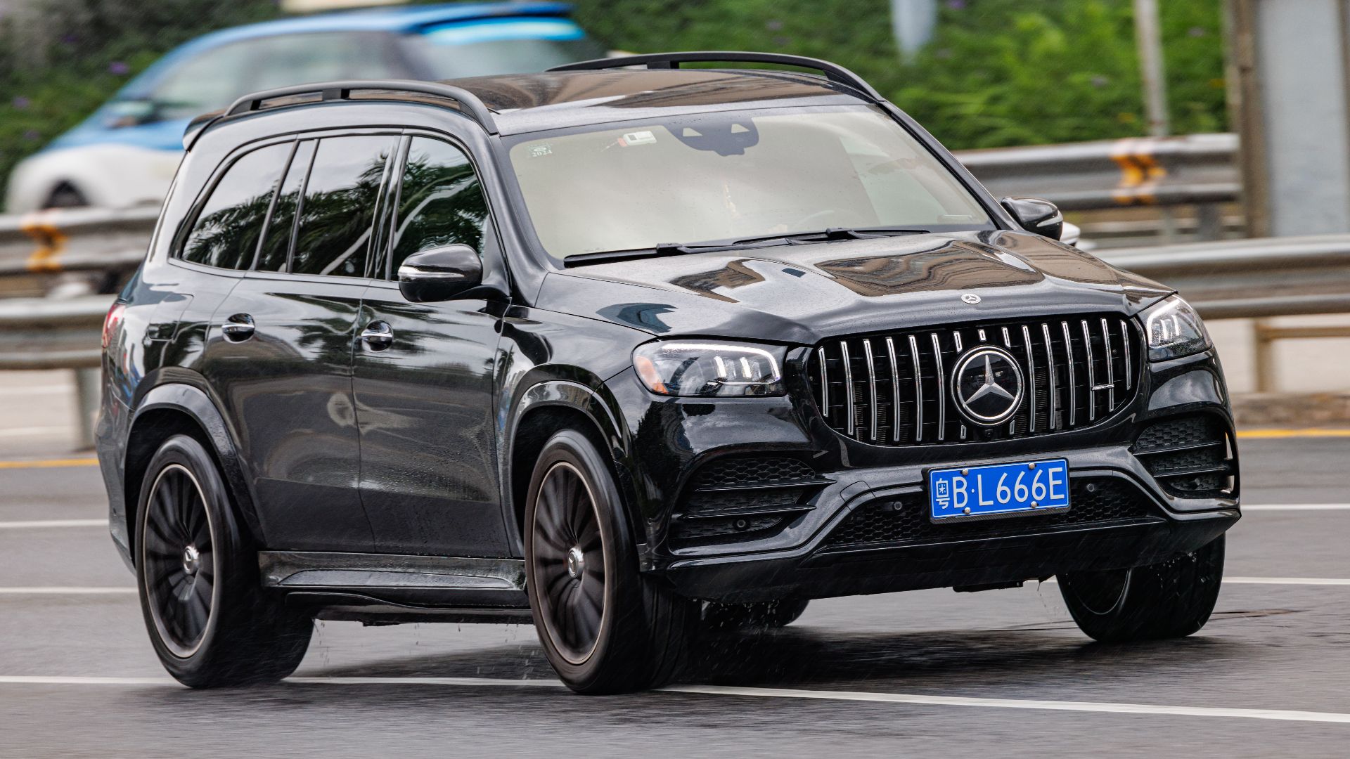 File:MERCEDES-AMG GLS 63 4MATIC+ (X167) China.jpg