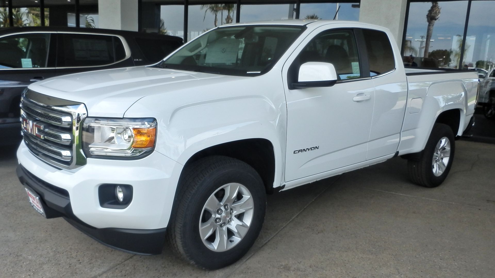 File:GMC Canyon P4250781.jpg