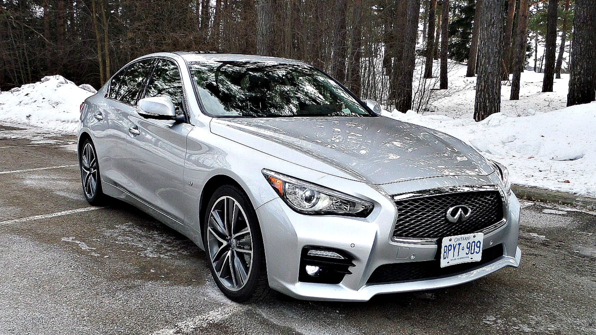 File:2014 Infiniti Q50 2.jpg