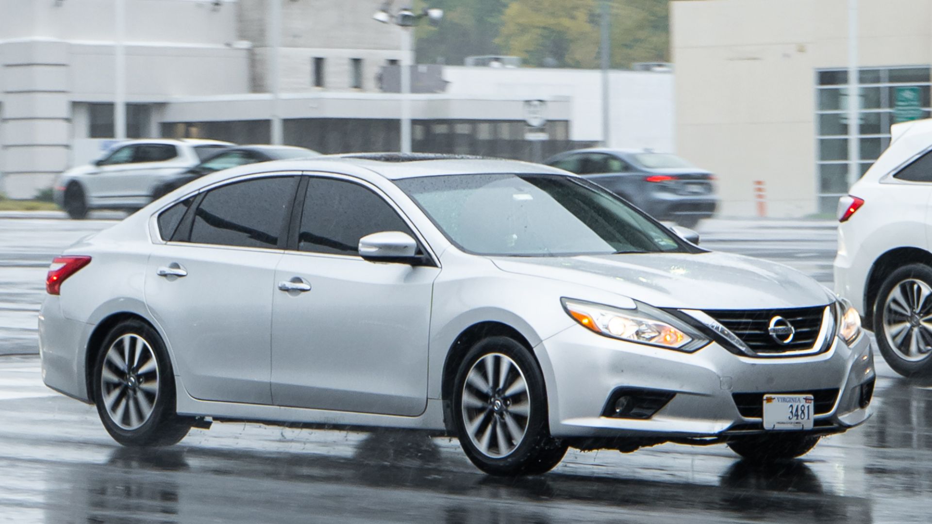 File:Nissan Altima (L33) Washington DC Metro Area, USA.jpg