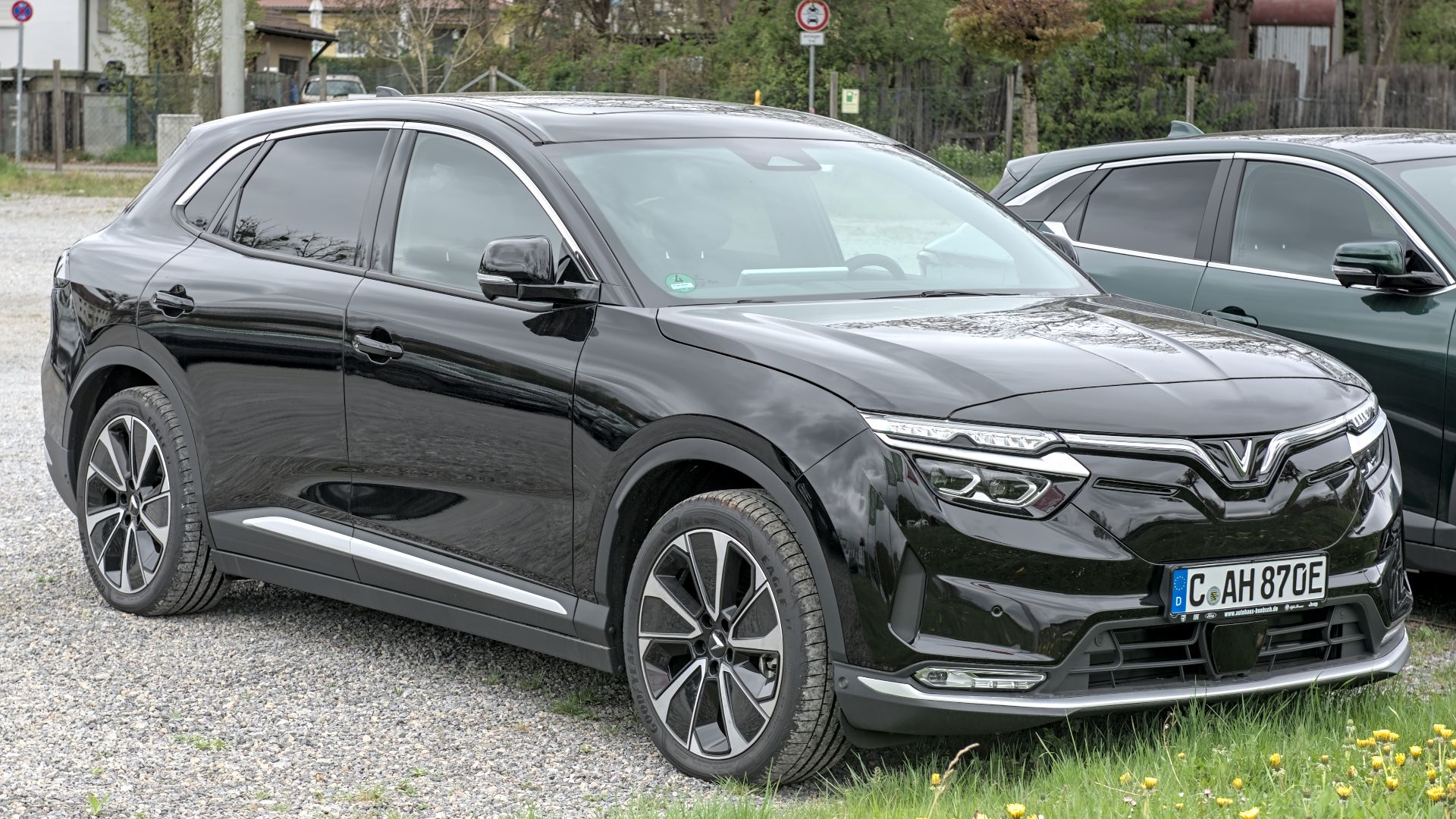 File:VinFast VF 8 DSC 8568.jpg