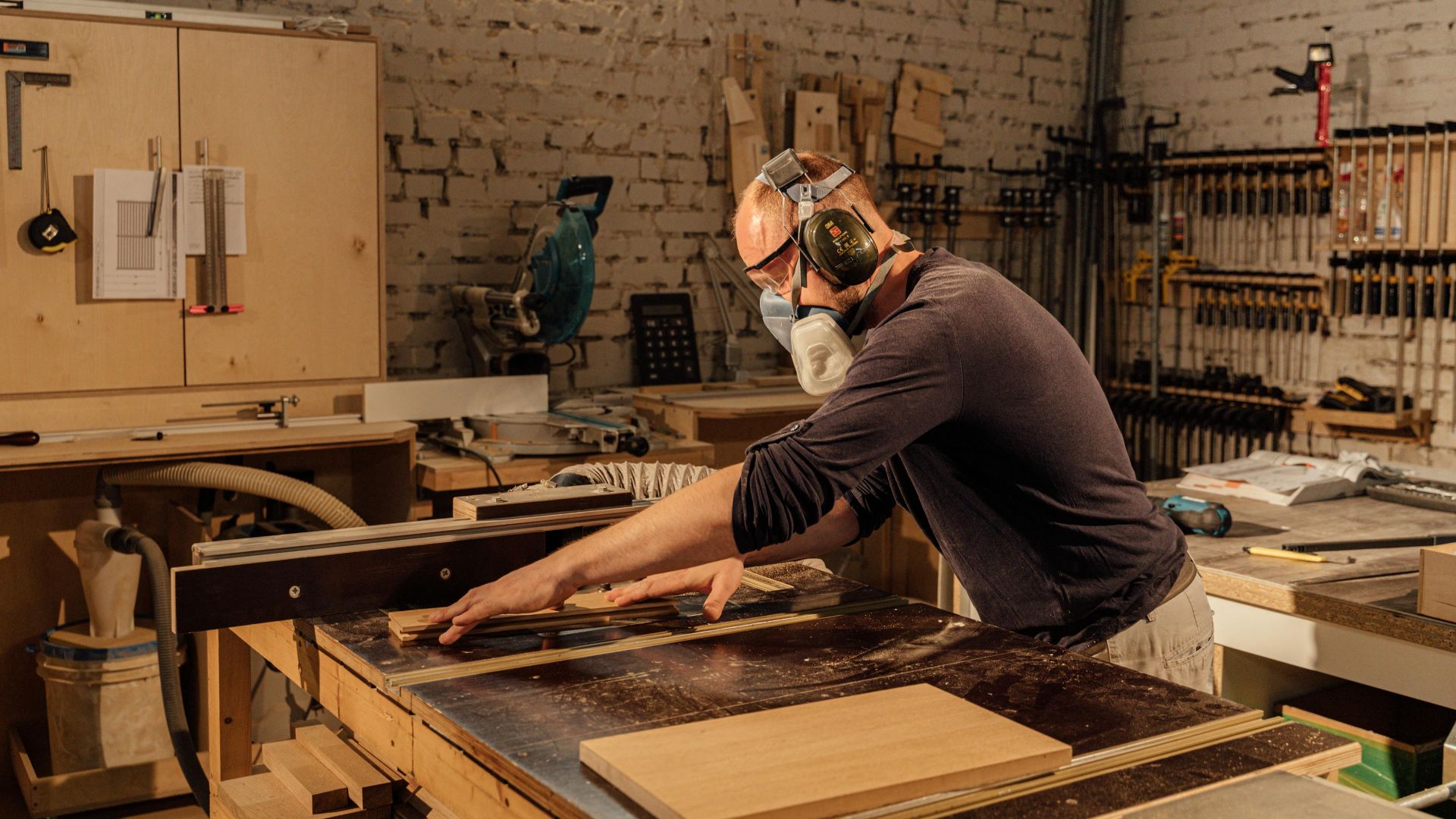 Antoni Shkraba Studio