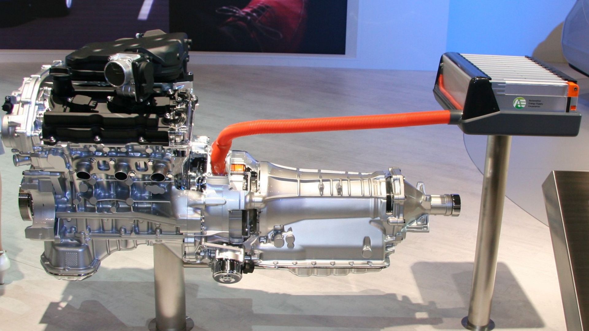 File:NISSAN FUGA HYBRID powertrain.jpg