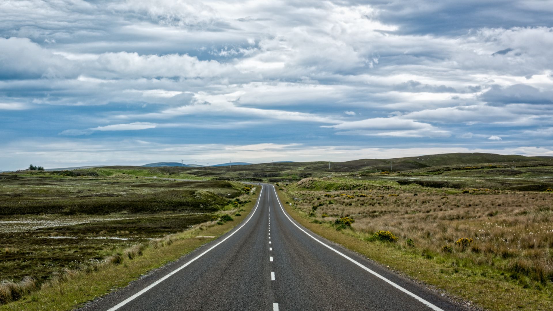 File:The North Coast 500 between Strathy and Melvich - geograph.org.uk - 5004446.jpg