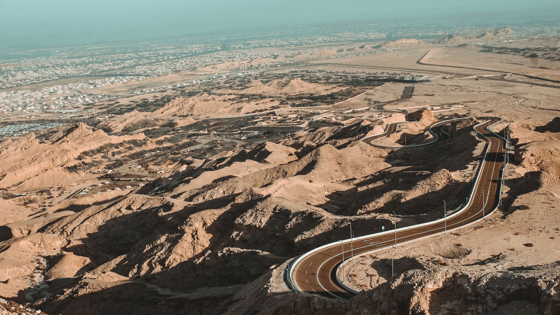 File:Jebel hafeet wide shot.jpg
