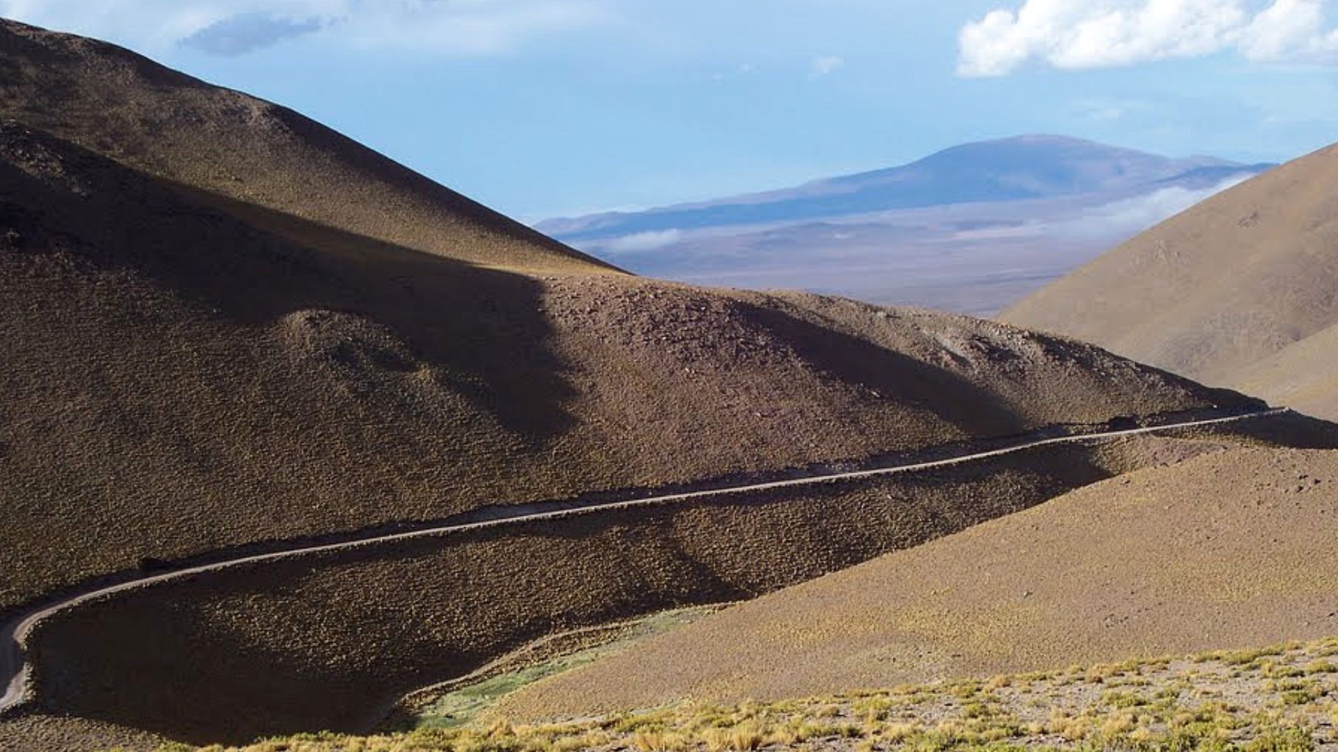 File:Camino al Acay. Ruta Nacional 40. Argentina.jpg