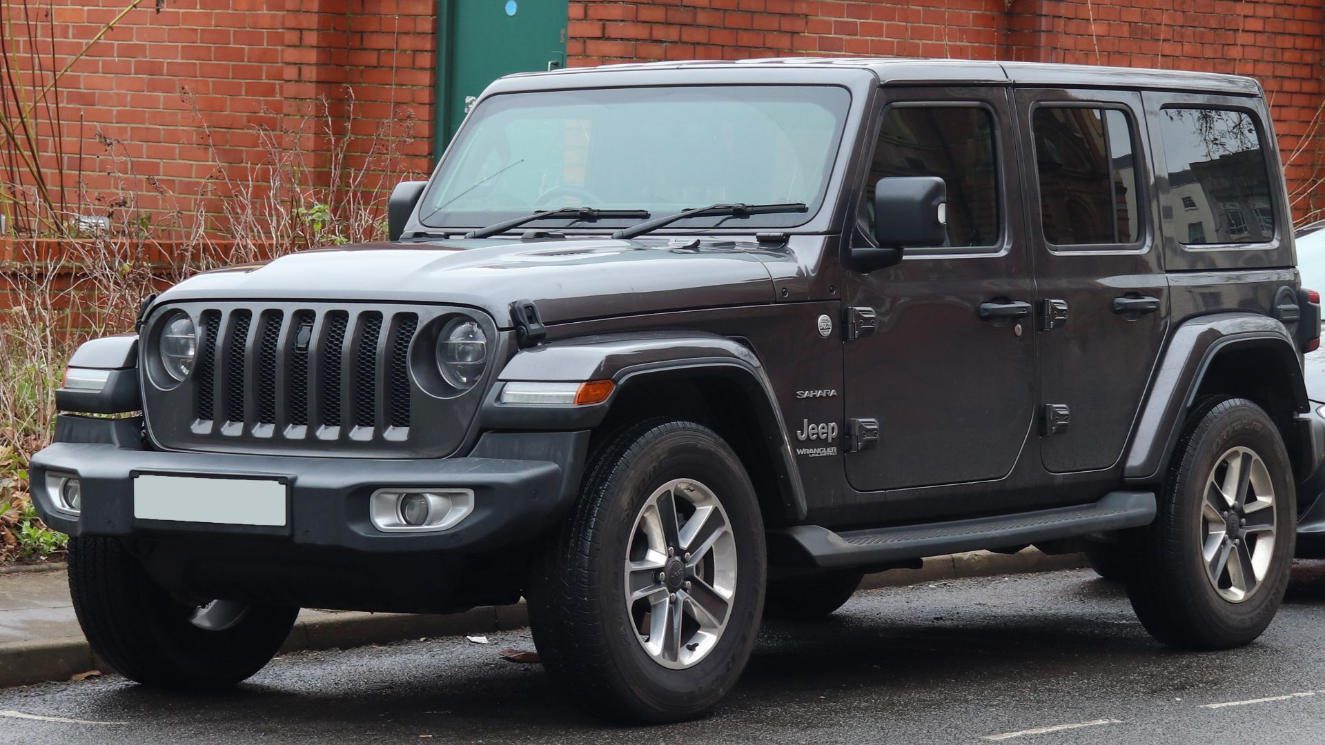 File:2018 Jeep Wrangler Sahara Unlimited Multijet 2.1 Front.jpg