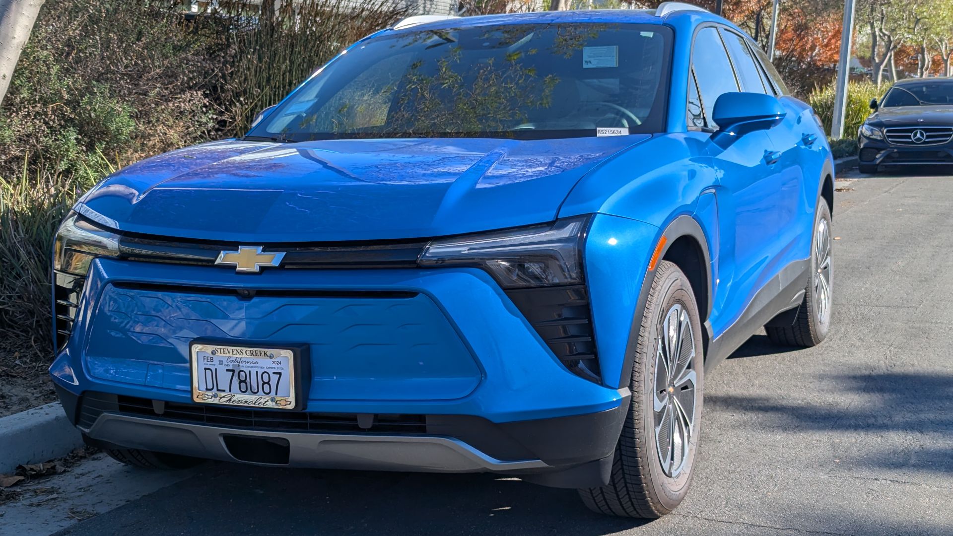 File:Chevrolet Blazer EV (LT, Riptide Blue) - front quarter left.jpg