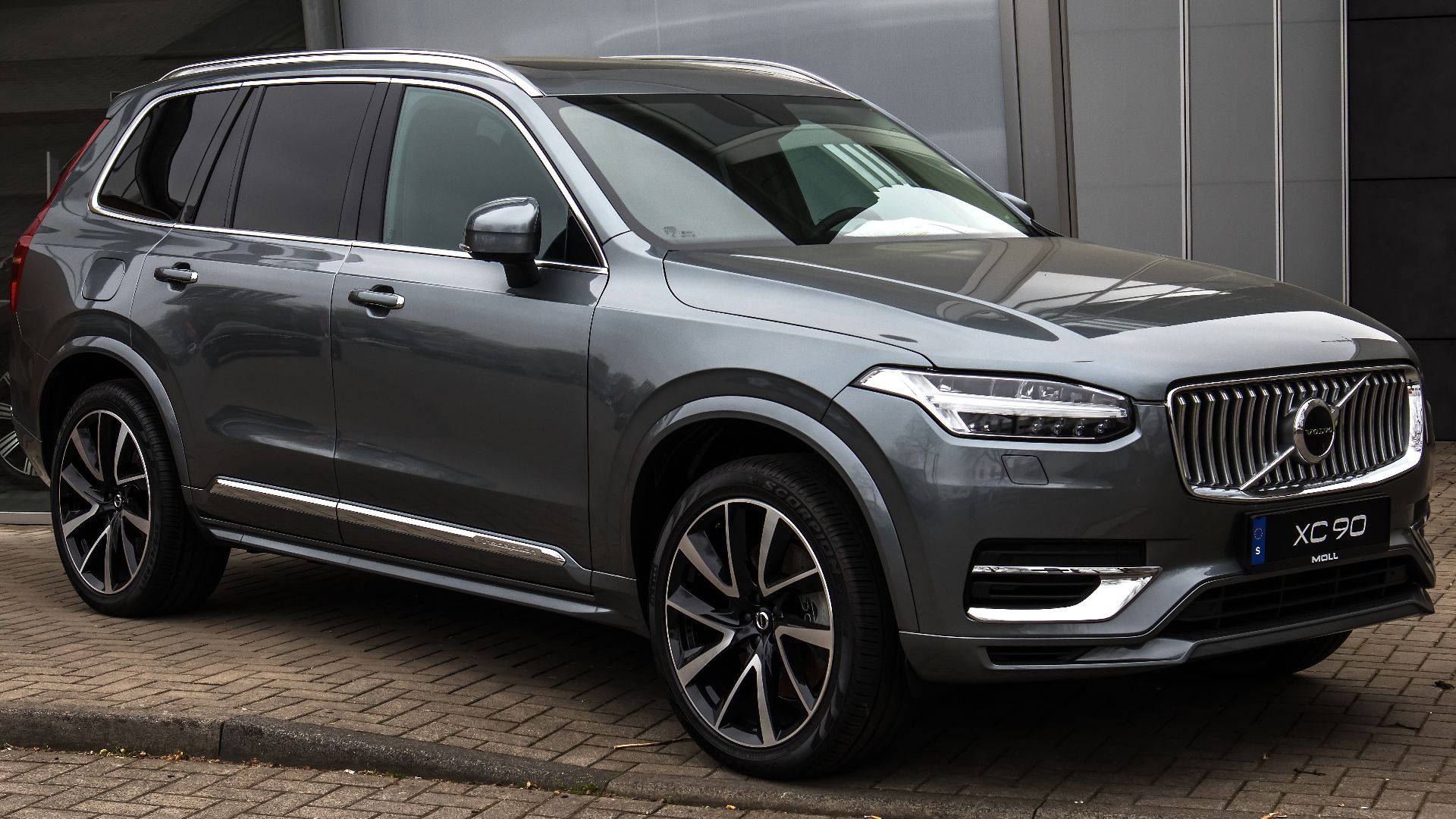 File:Volvo XC90 T8 AWD Inscription (II) – f 02042021.jpg