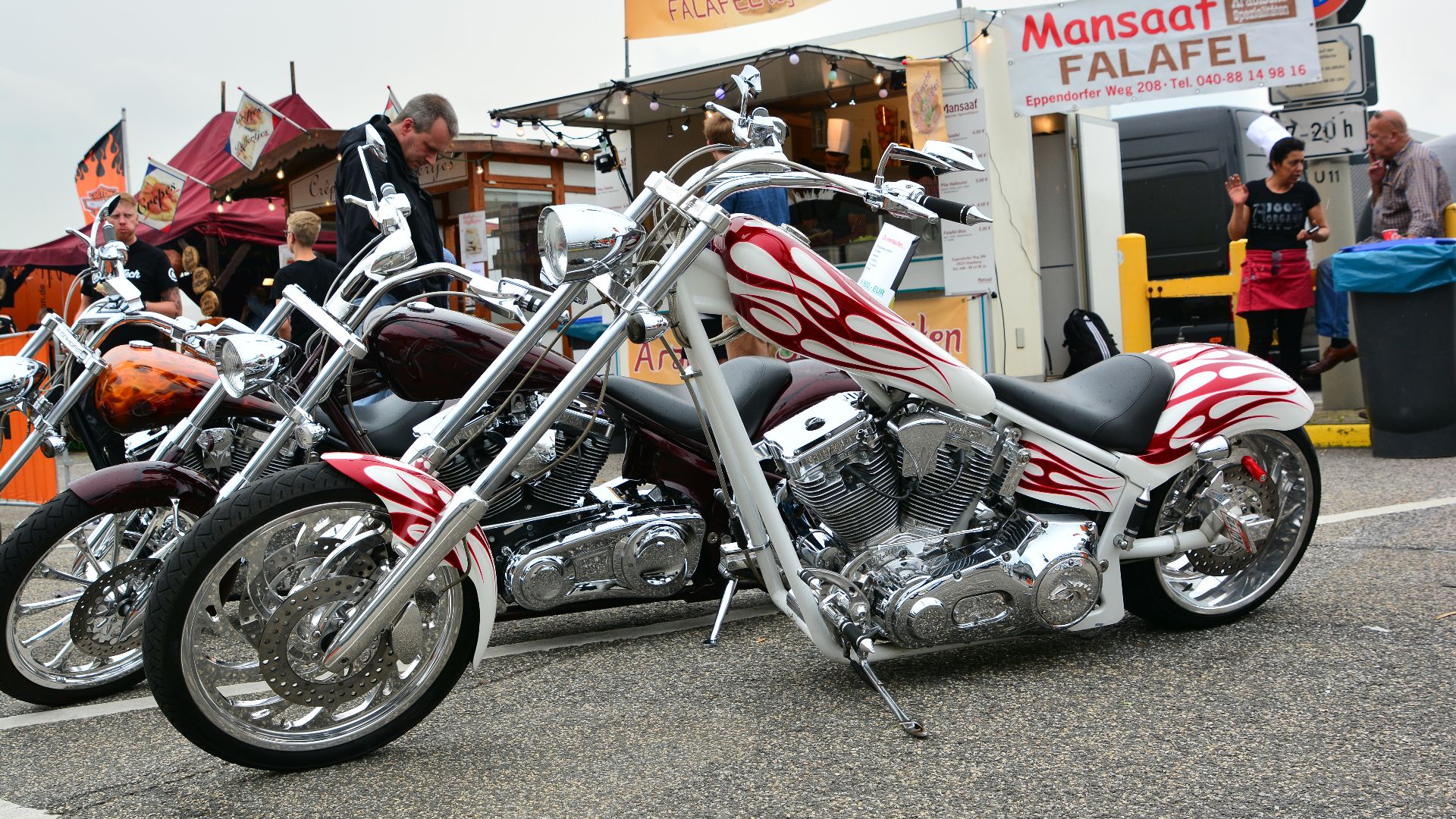 File:American Ironhorse Custom Texas Chopper 280 HR – Hamburg Harley Days 2015 01.jpg