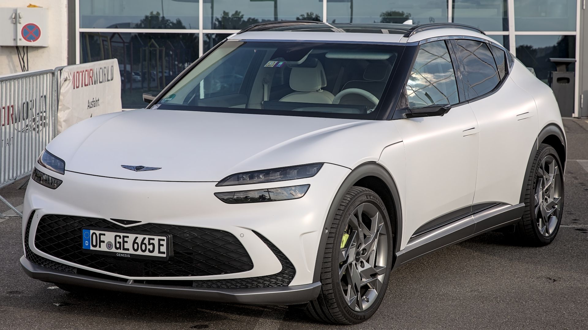 File:Genesis GV60 1X7A5760.jpg