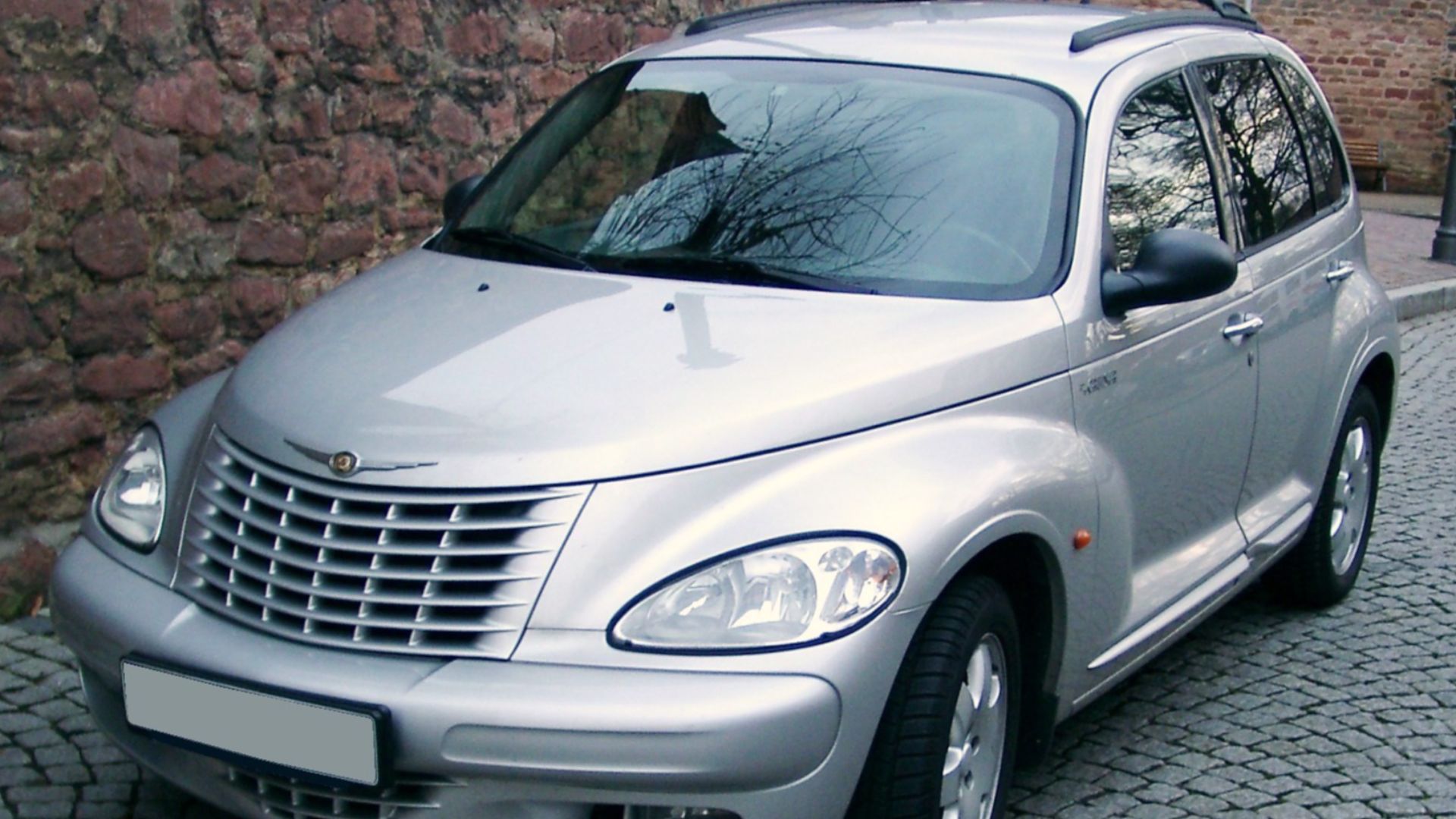 File:Chrysler PT Cruiser front 20071211.jpg