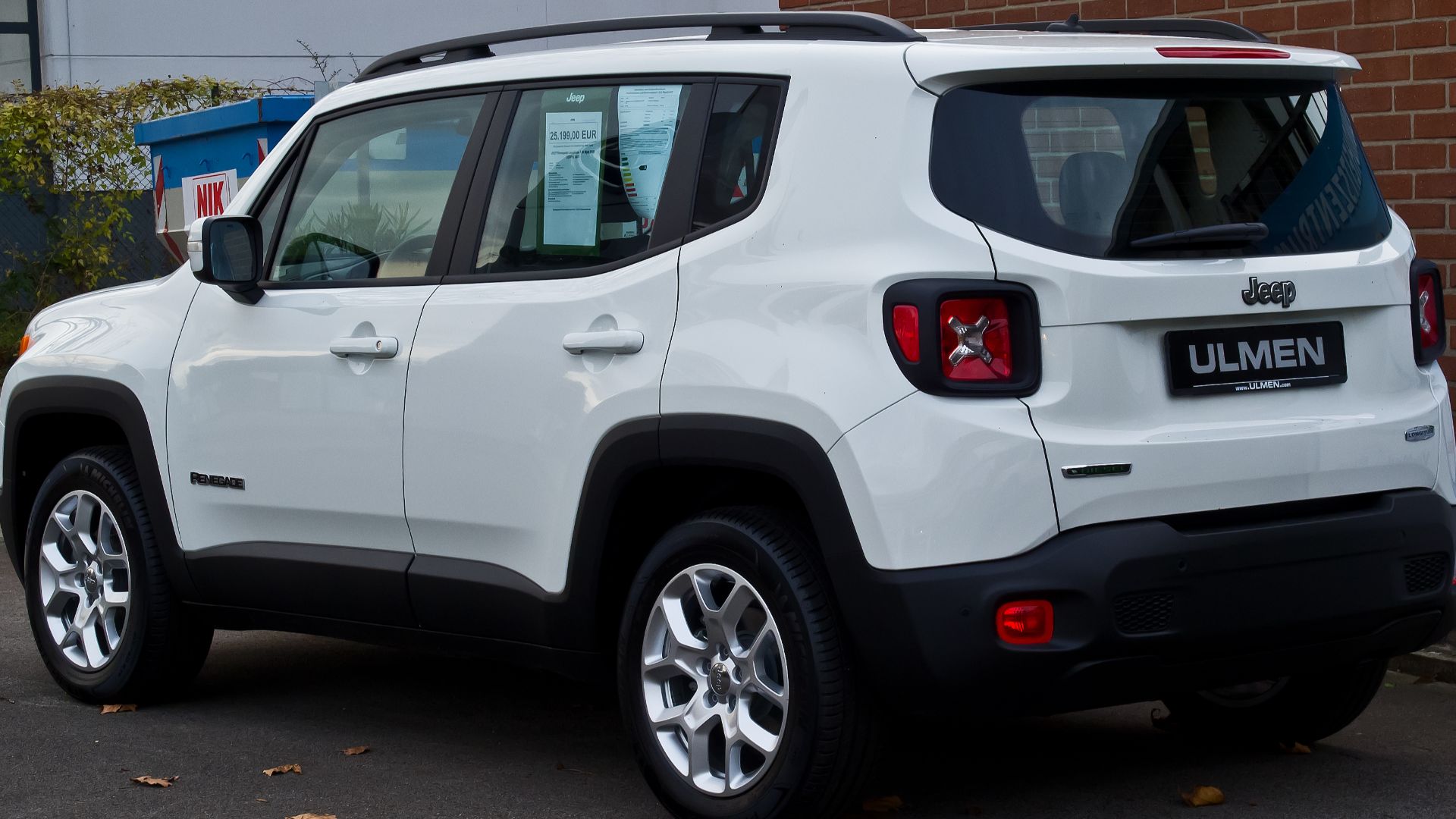 File:Jeep Renegade 1.6 MultiJet 2WD Longitude – Heckansicht, 9. November 2014, Düsseldorf.jpg