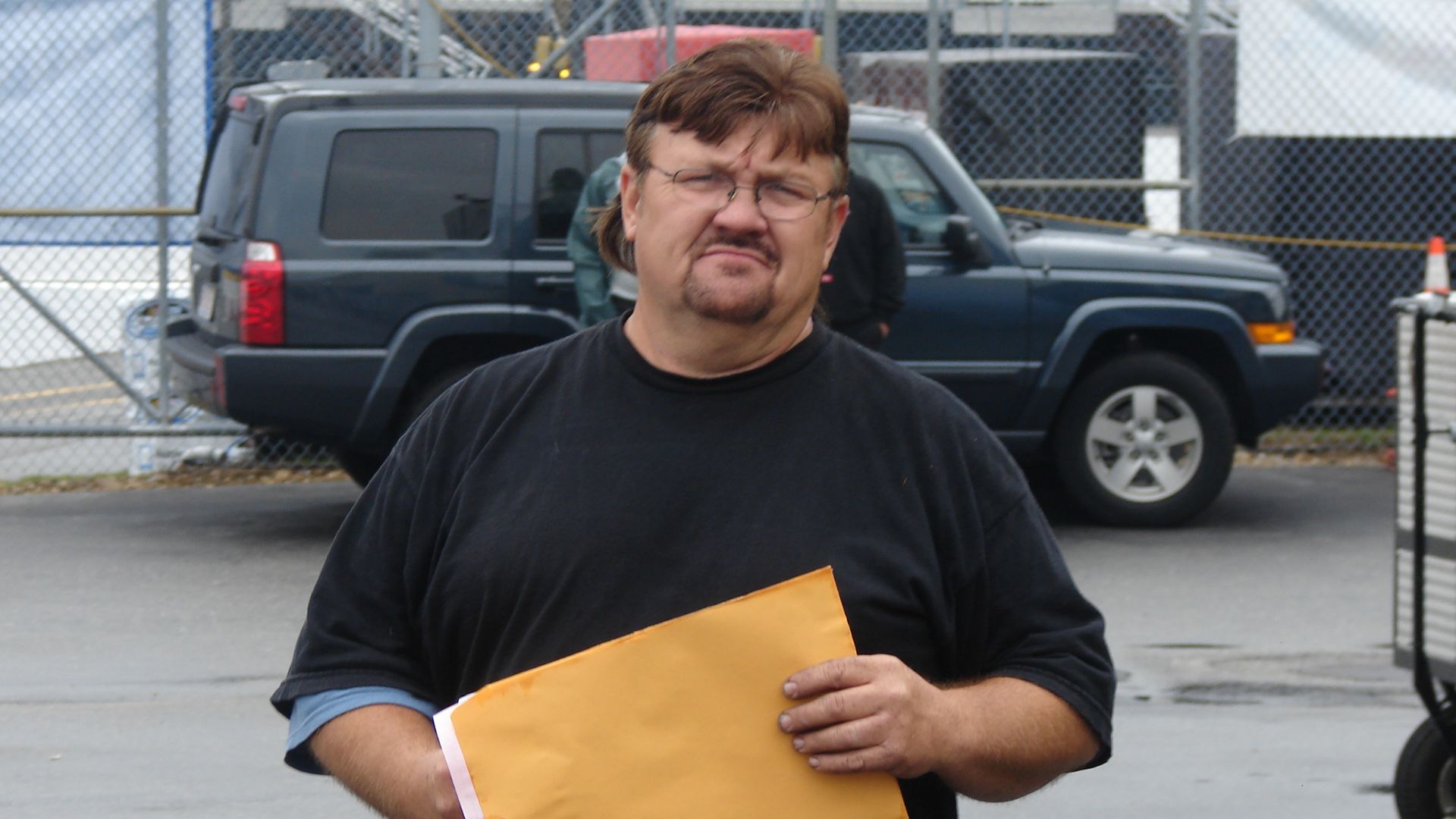 File:Mike Harmon In Nationwide Garage June 2008.JPG