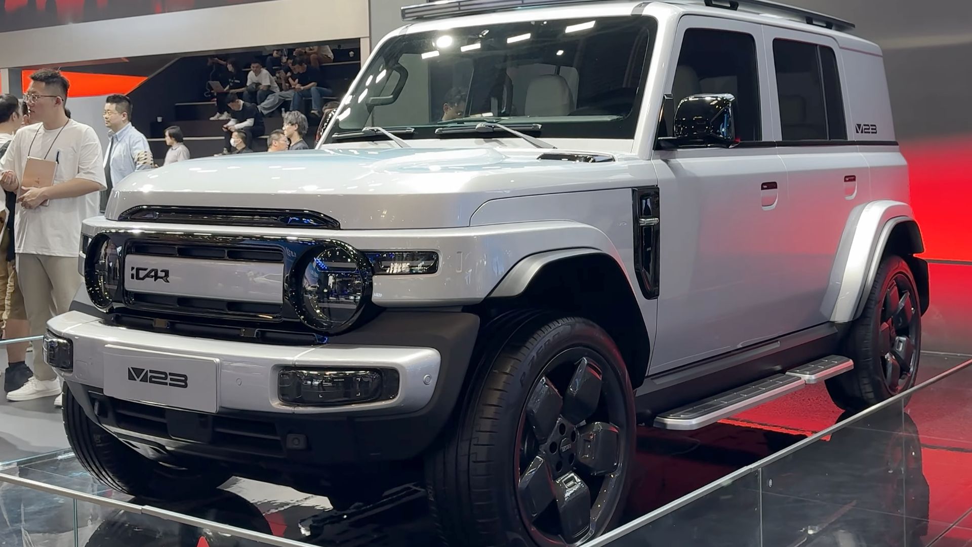 File:2024 iCar V23 (China) front view.png